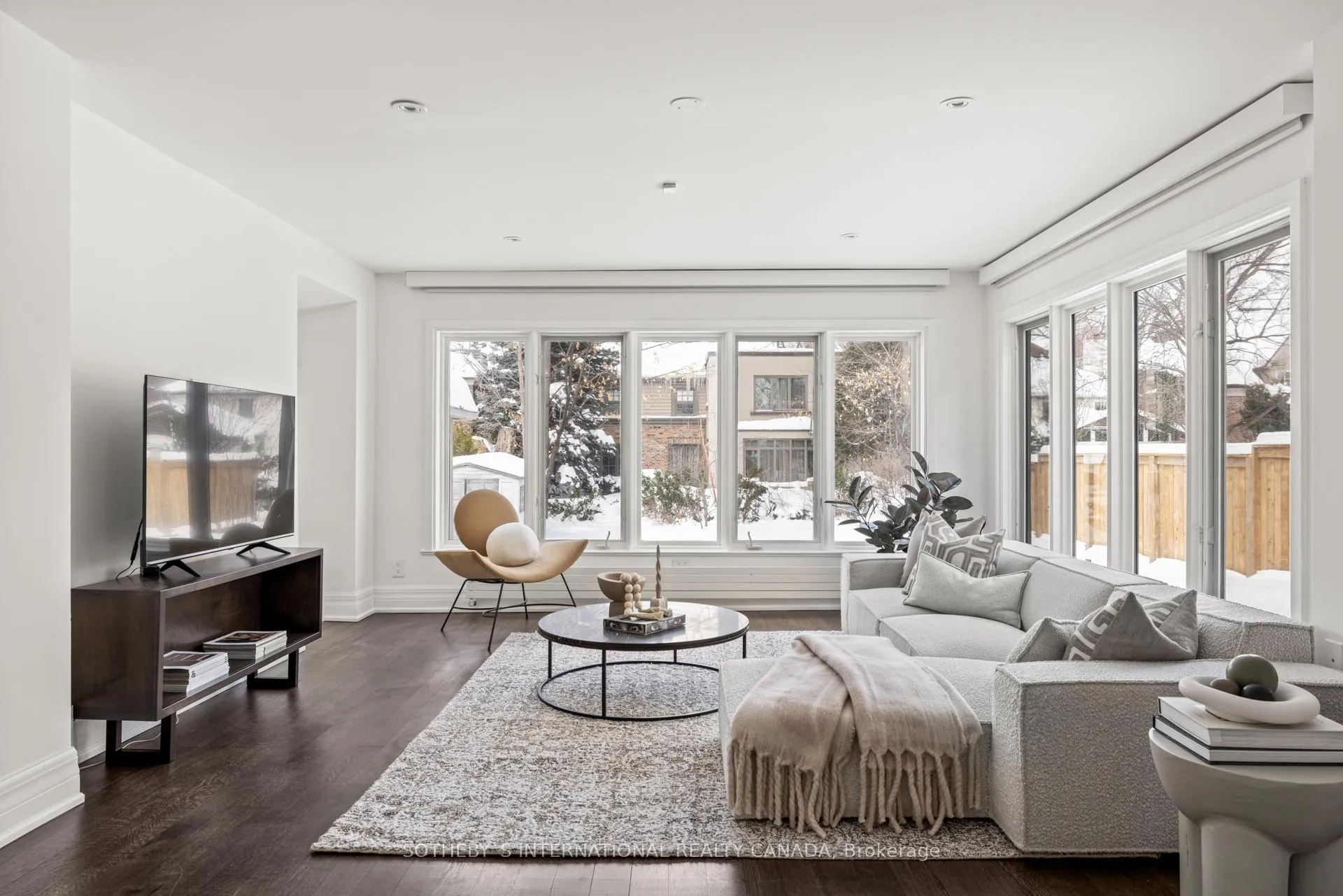 Photo 17 of 208 Hillhurst Boulevard, Toronto, Bedford Park-Nortown — HOMEH