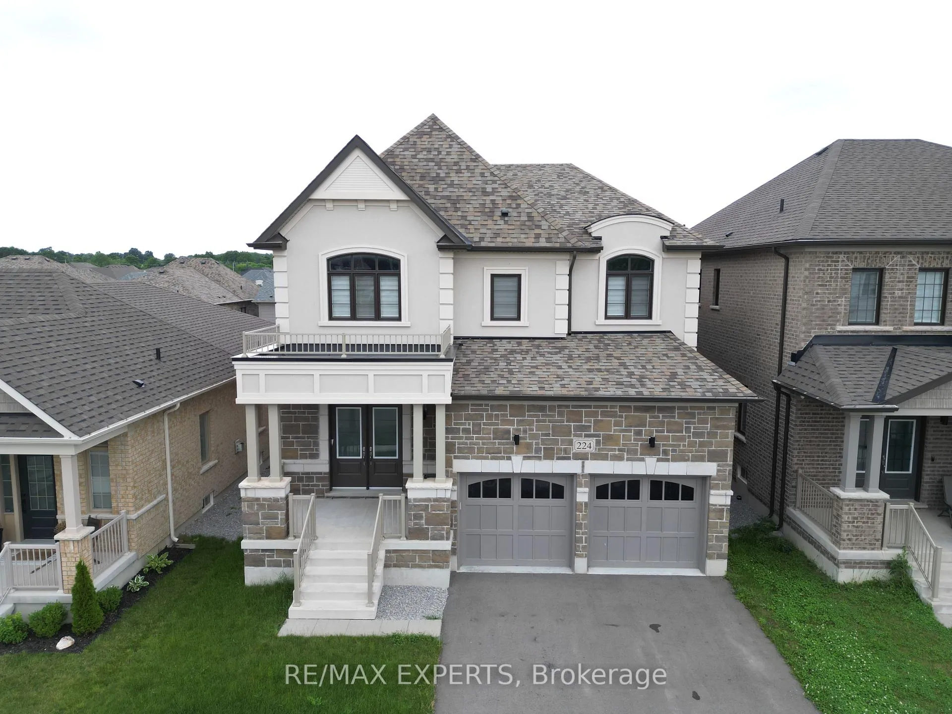 Front of 224 Danny Wheeler Boulevard