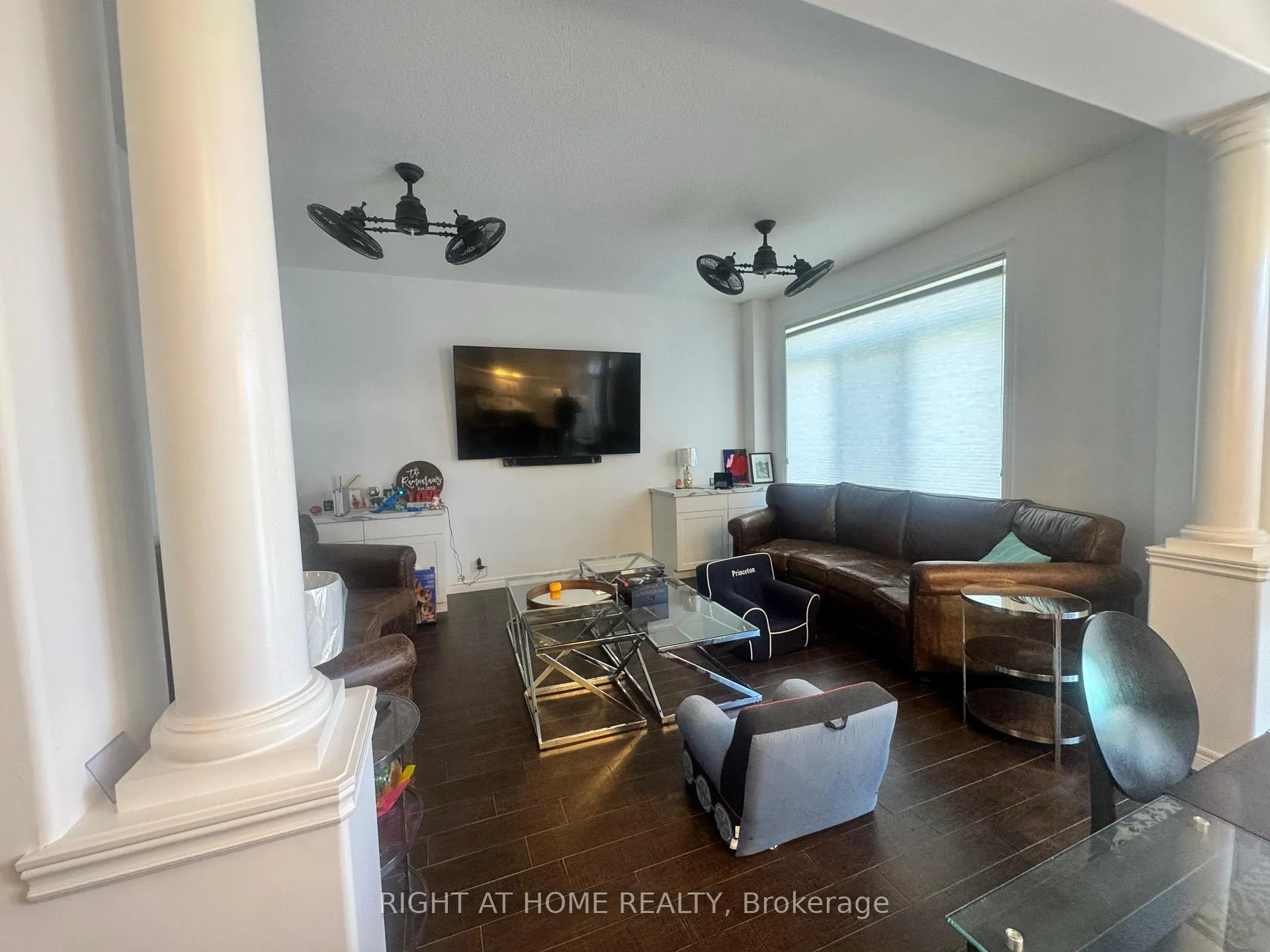 Photo 16 of 95 Hidden Ridge Crescent, Hamilton, Rural Glanbrook — HOMEH