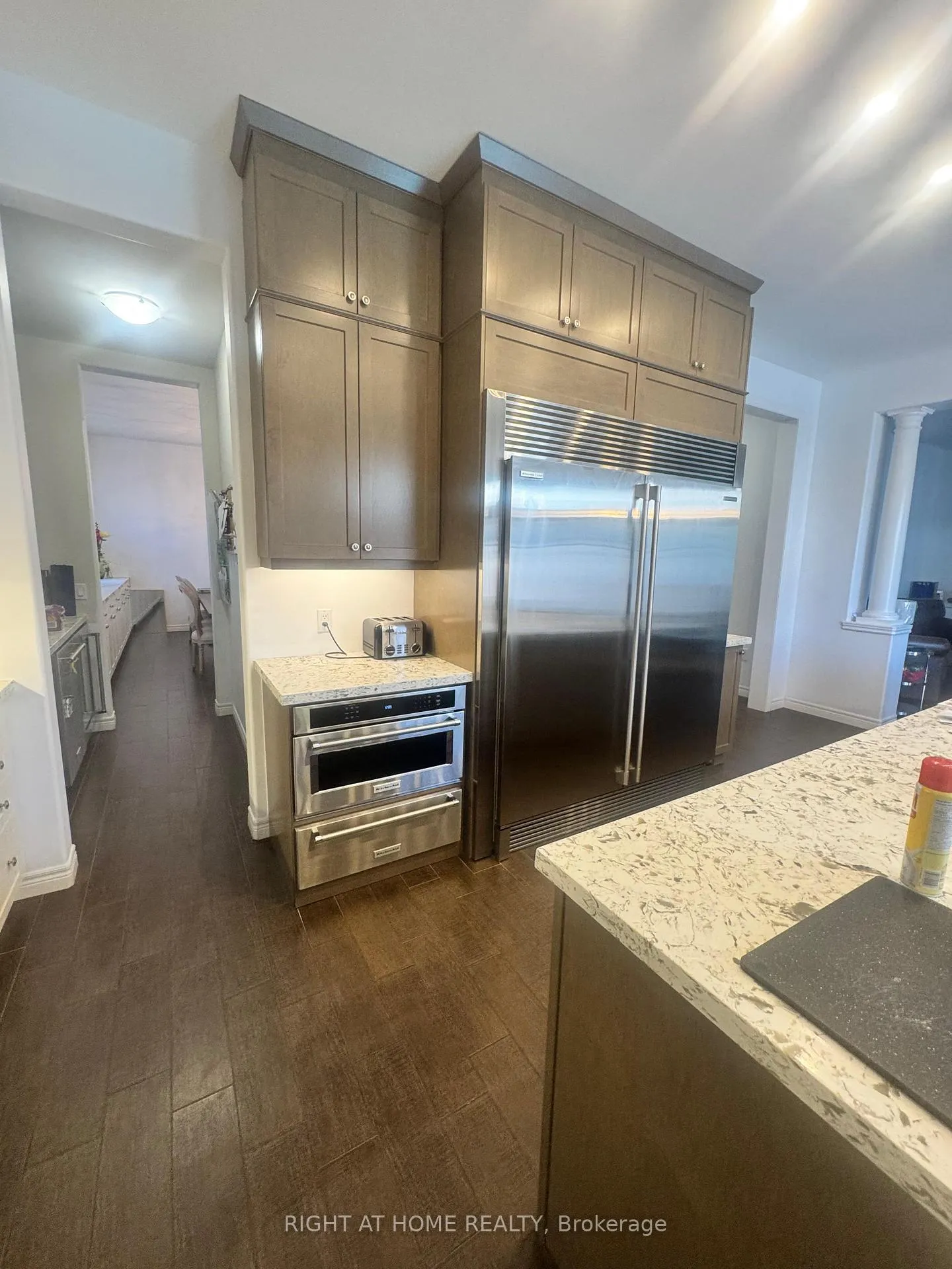 Photo 21 of 95 Hidden Ridge Crescent, Hamilton, Rural Glanbrook — HOMEH