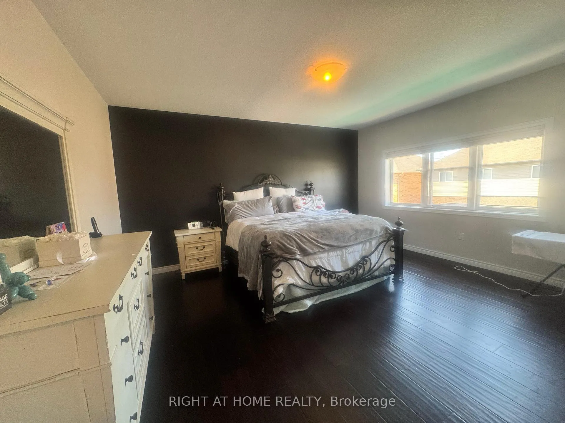 Photo 26 of 95 Hidden Ridge Crescent, Hamilton, Rural Glanbrook — HOMEH