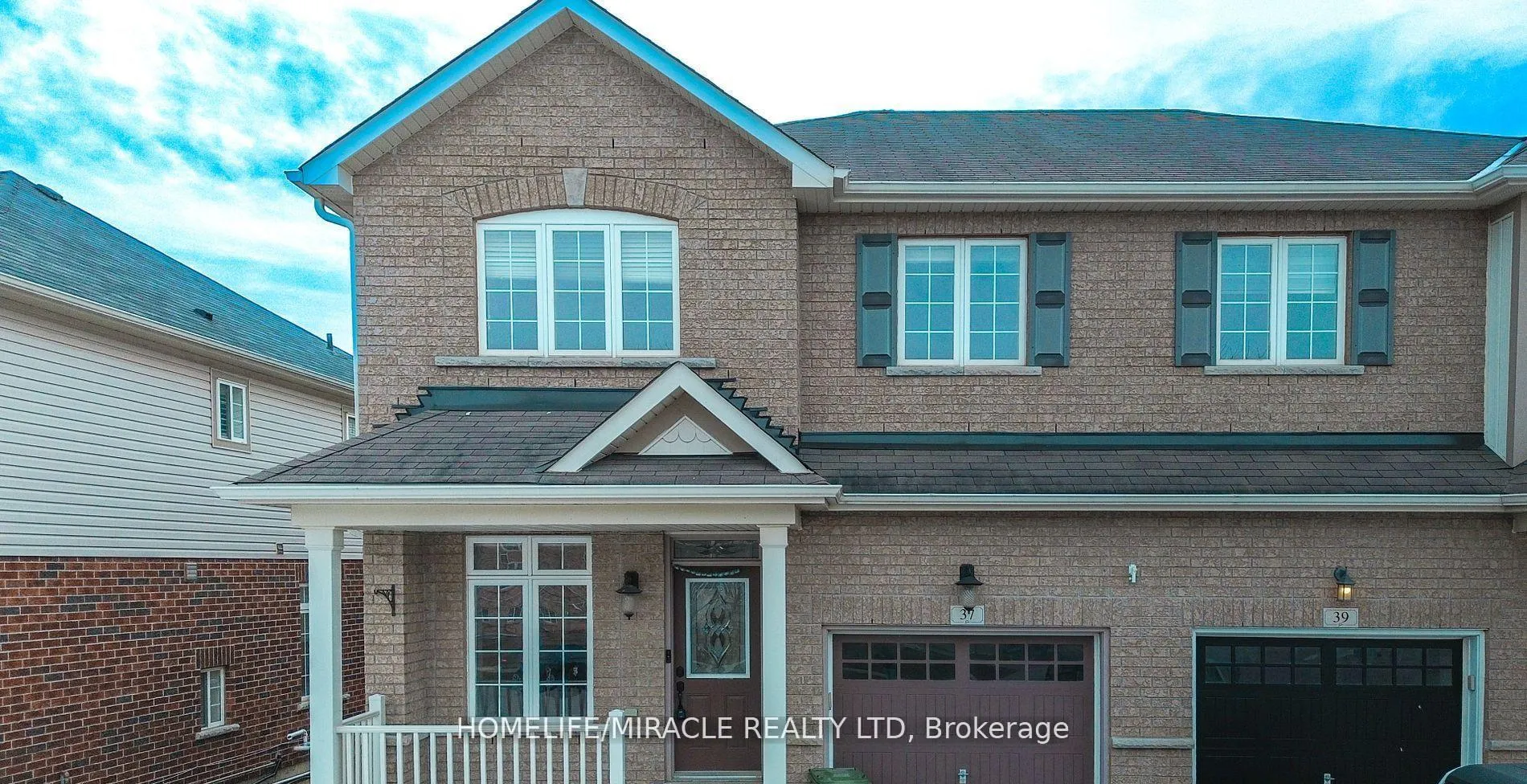 Photo 1 of 37 Sadielou Boulevard, Hamilton, Waterdown — HOMEH