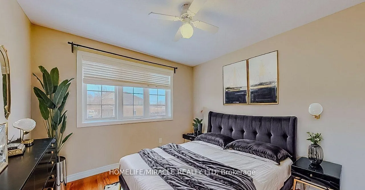 Photo 14 of 37 Sadielou Boulevard, Hamilton, Waterdown — HOMEH