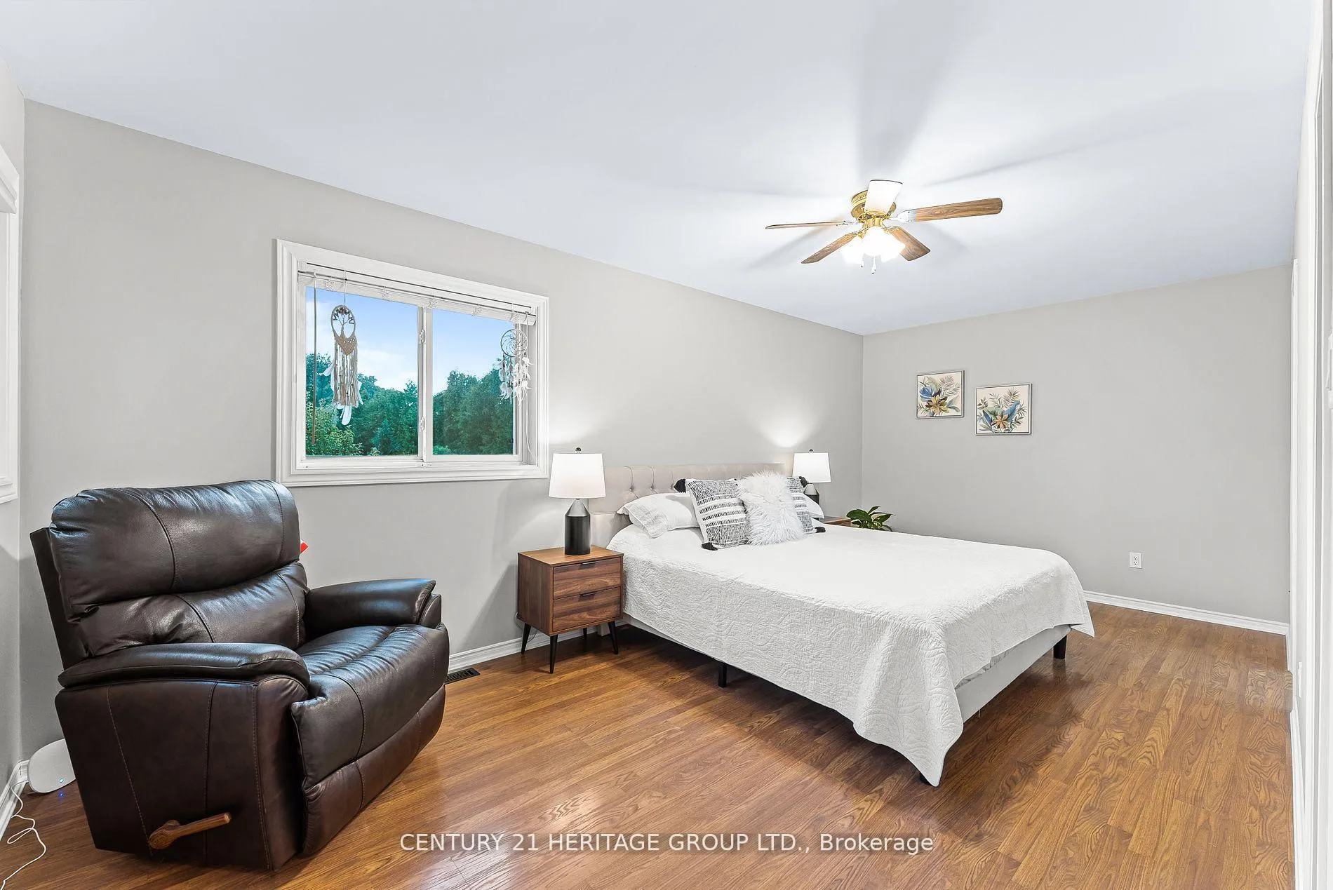Photo 22 of 28 Balliston Road, Barrie, West Bayfield — HOMEH