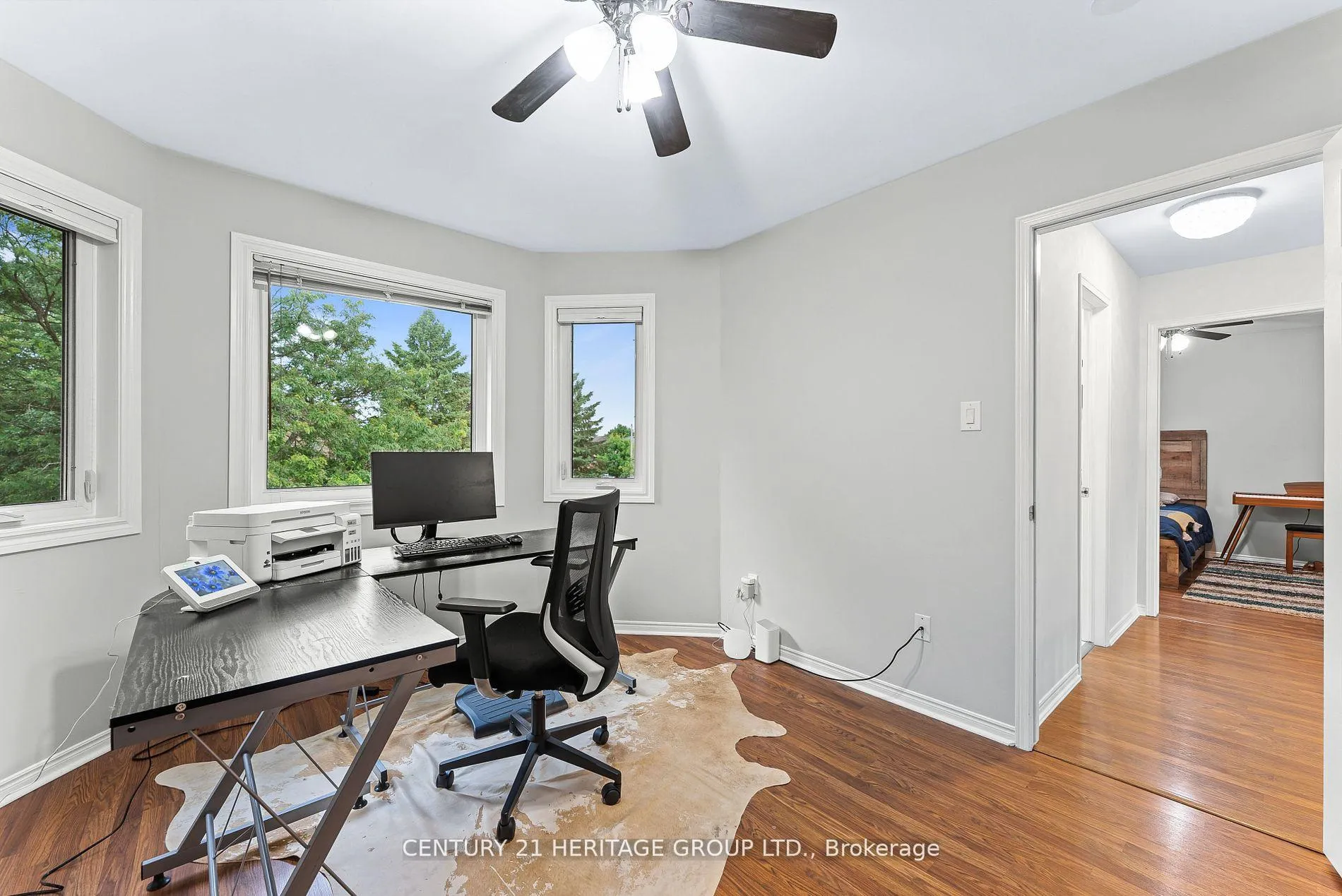 Photo 30 of 28 Balliston Road, Barrie, West Bayfield — HOMEH