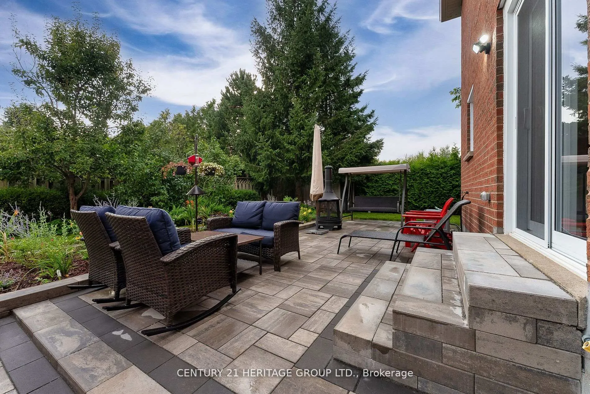 Photo 34 of 28 Balliston Road, Barrie, West Bayfield — HOMEH