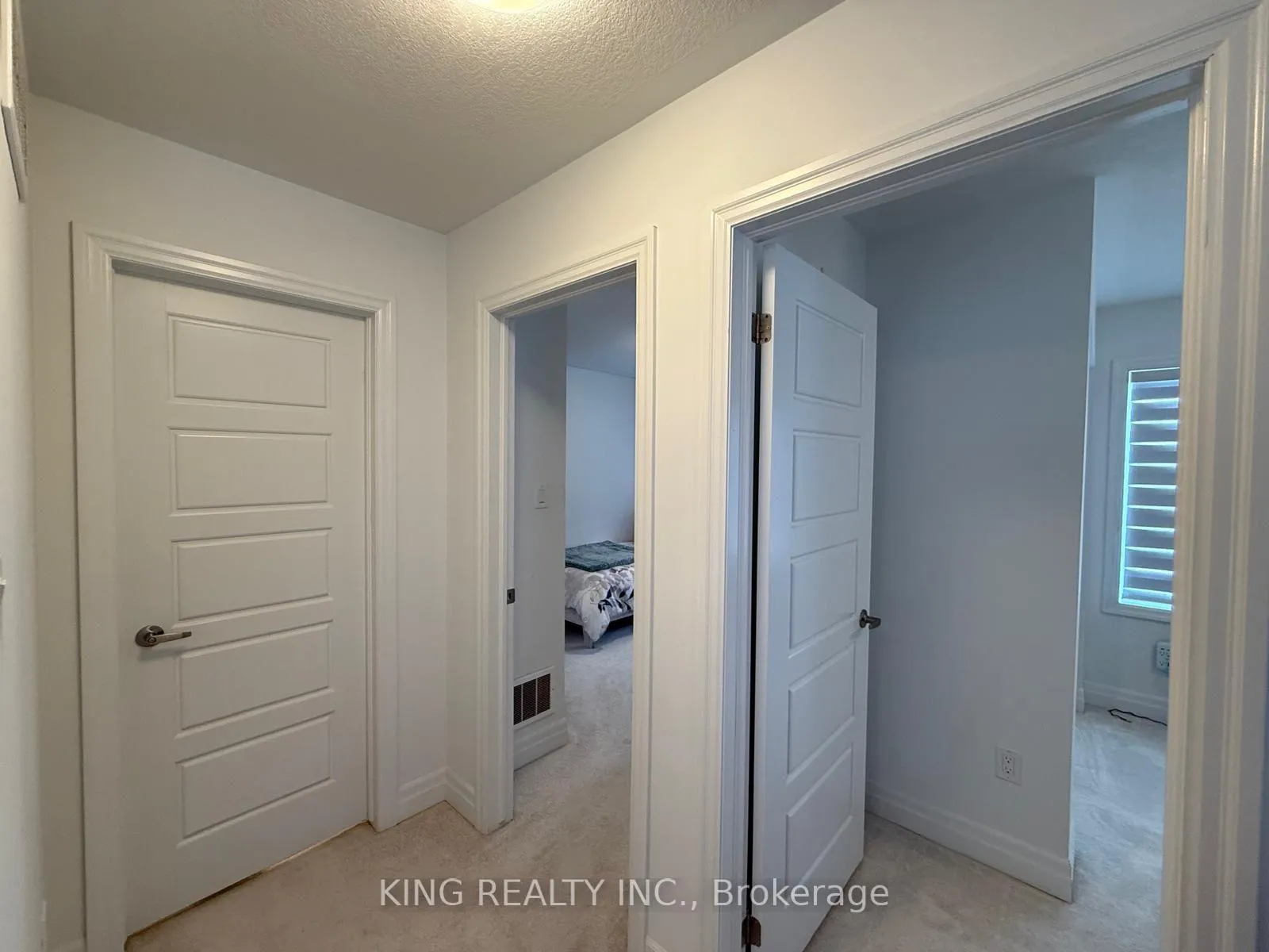Photo 20 of 18 Routley Street, Kitchener — HOMEH