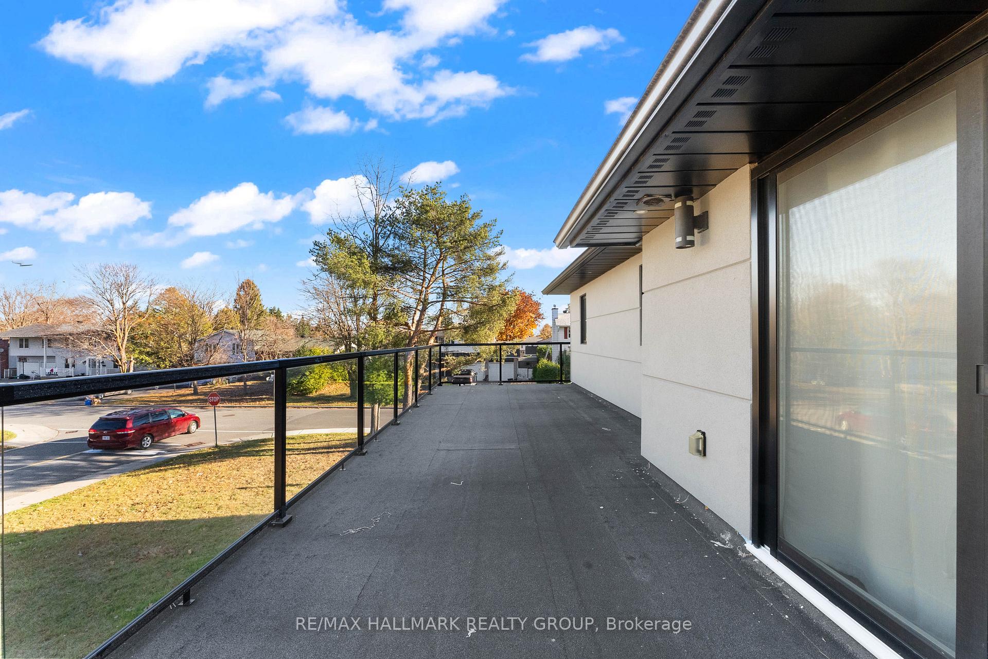 Photo 9 of 2 St. Remy Drive, Ottawa, Barrhaven - Pheasant Run — HOMEH
