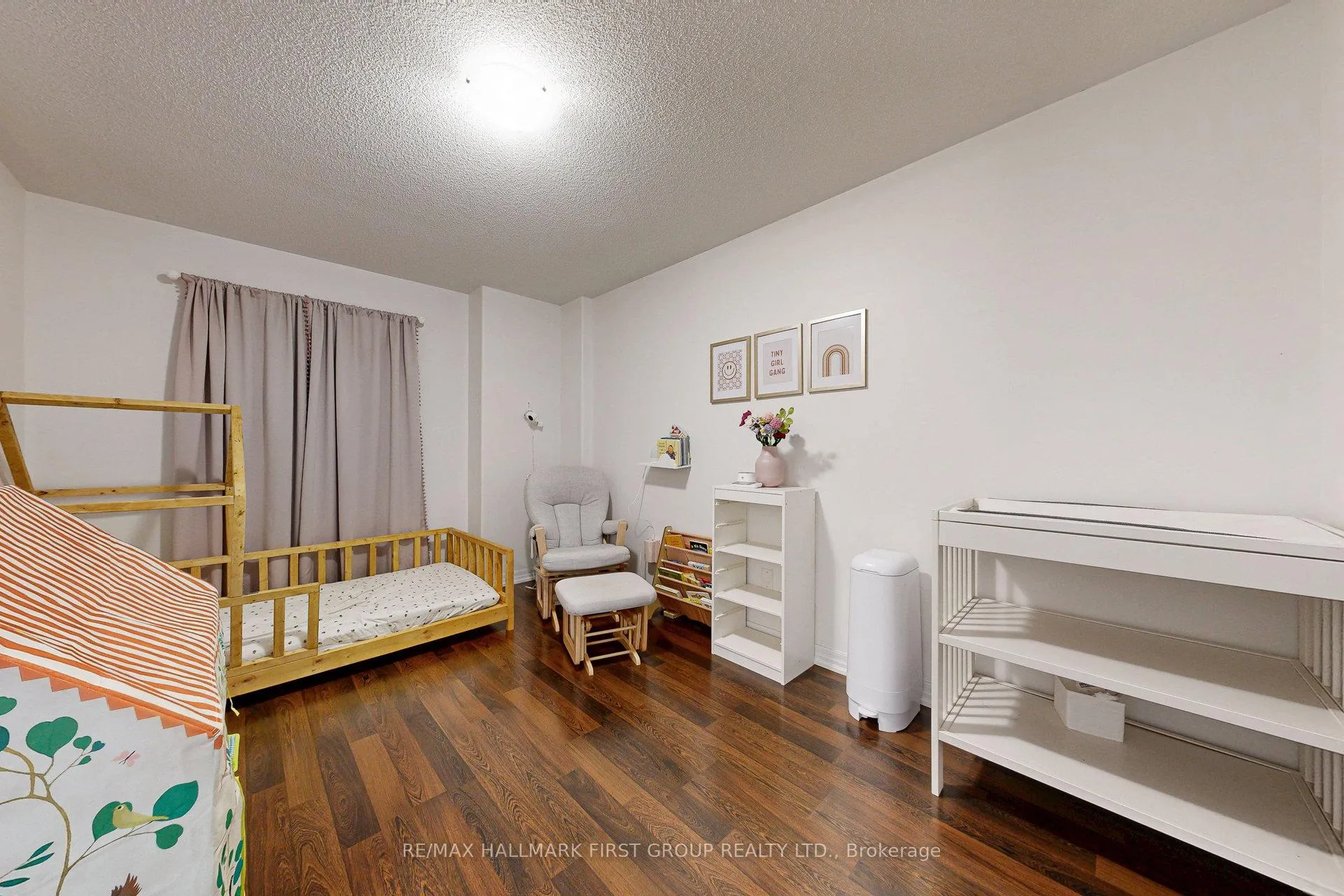 Photo 23 of 1727 Silverstone Crescent, Oshawa, Samac — HOMEH