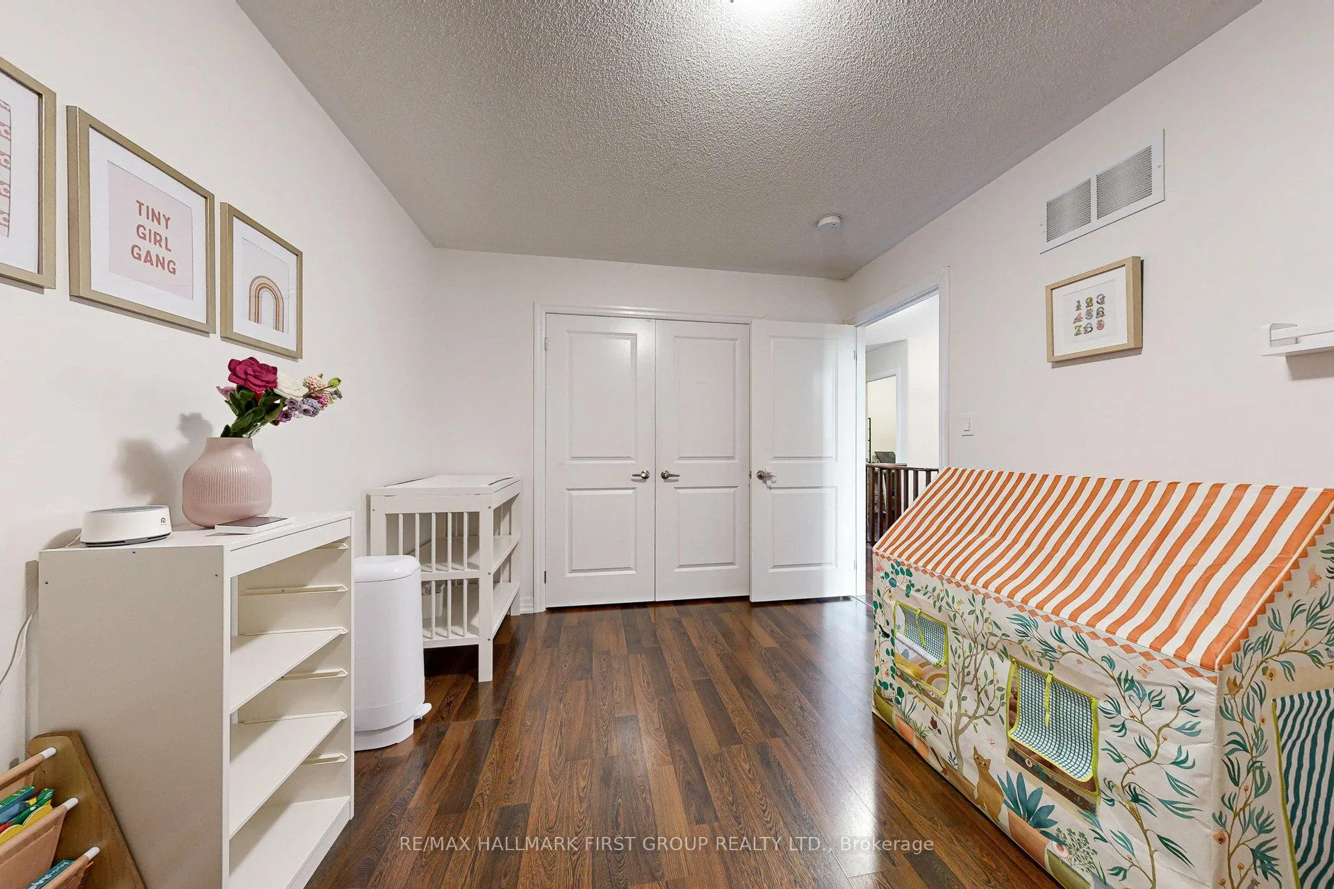 Photo 25 of 1727 Silverstone Crescent, Oshawa, Samac — HOMEH