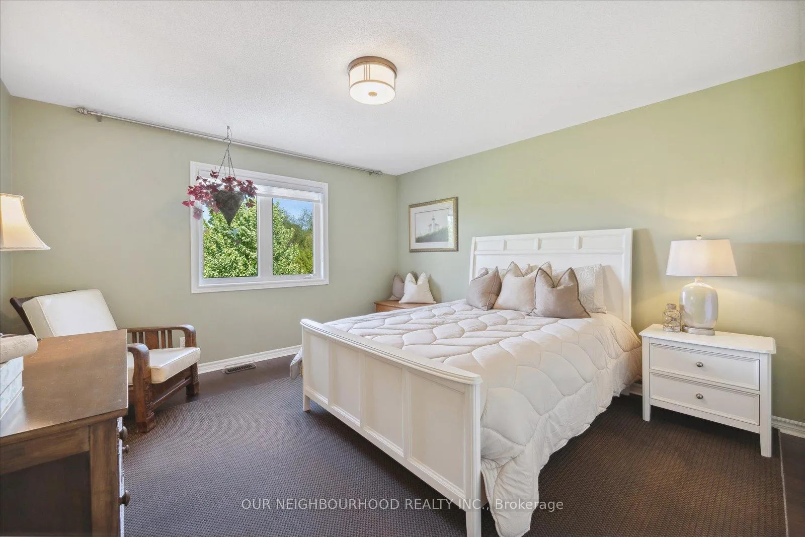 Photo 21 of 27 Charles Tilley Crescent, Clarington, Rural Clarington — HOMEH