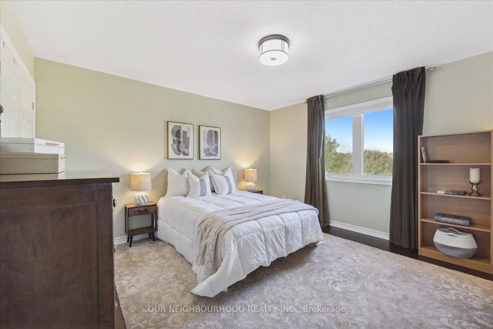Photo 22 of 27 Charles Tilley Crescent, Clarington, Rural Clarington — HOMEH