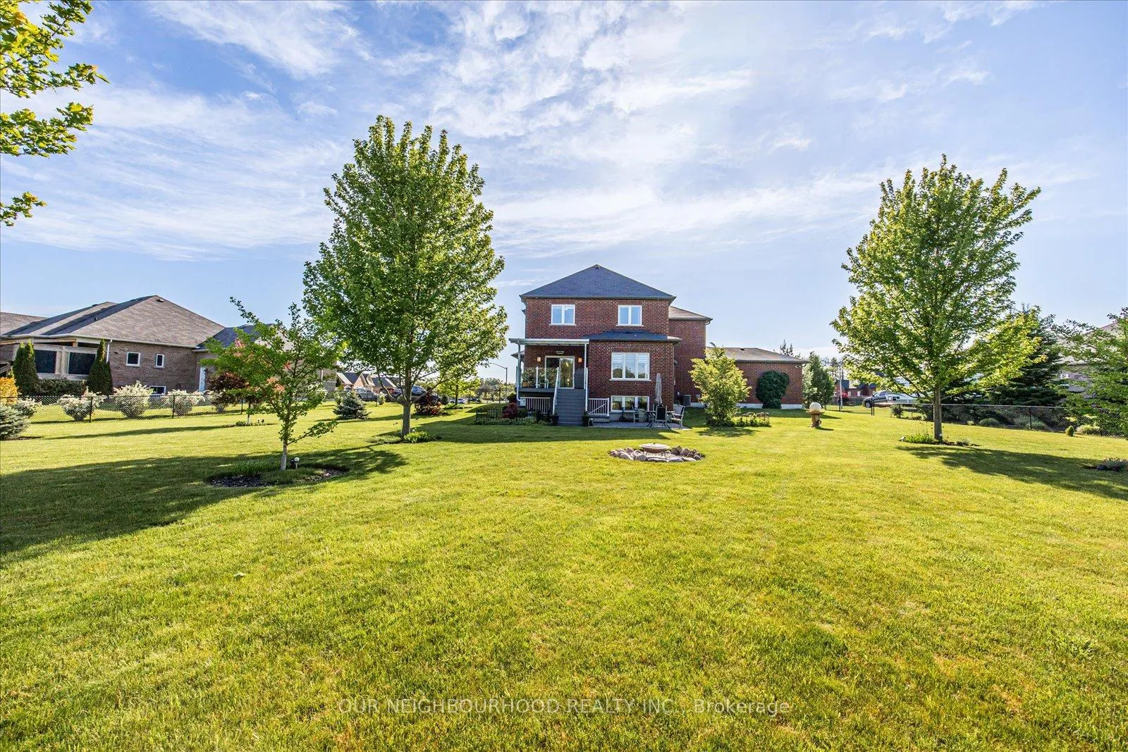 Photo 33 of 27 Charles Tilley Crescent, Clarington, Rural Clarington — HOMEH