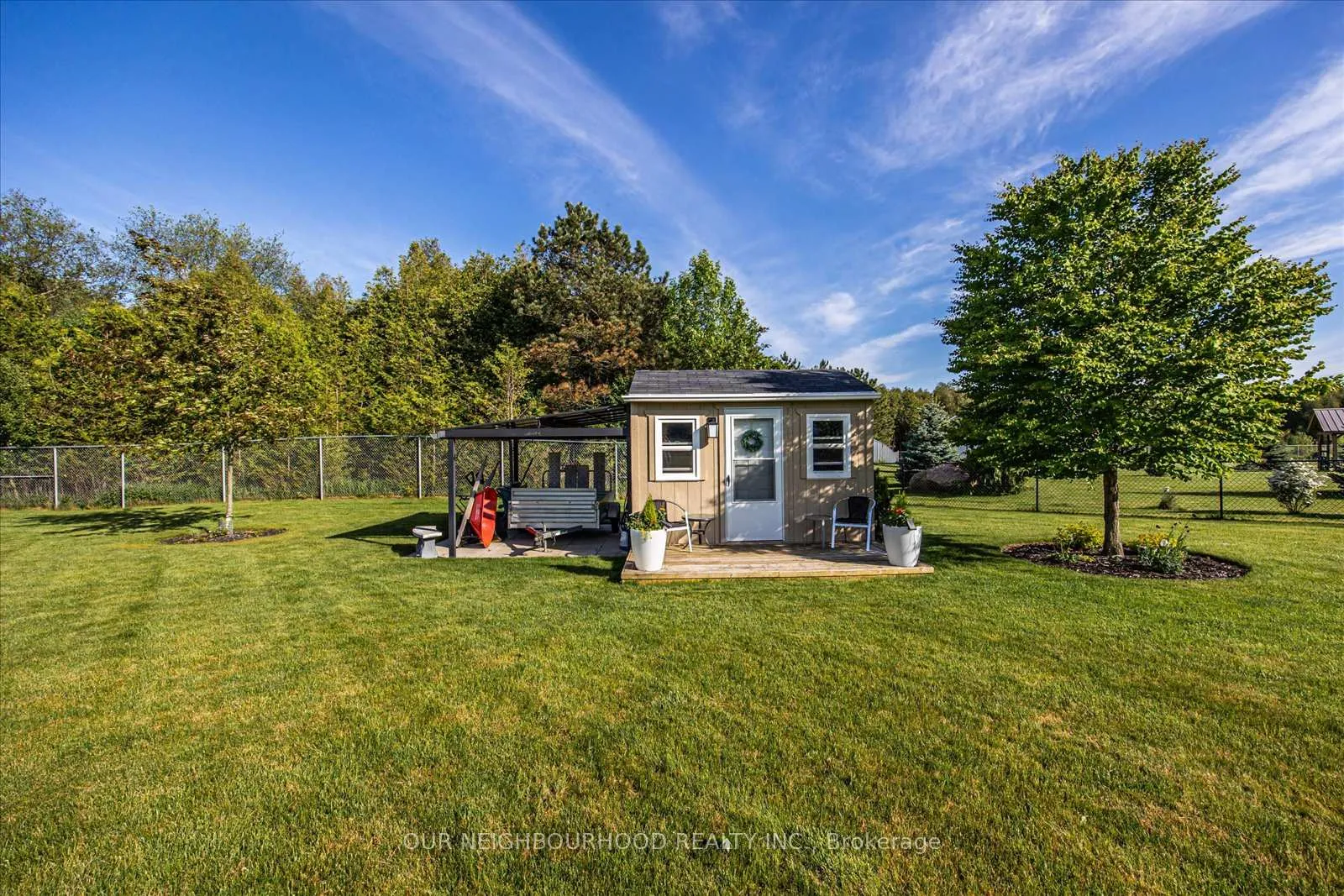 Photo 35 of 27 Charles Tilley Crescent, Clarington, Rural Clarington — HOMEH