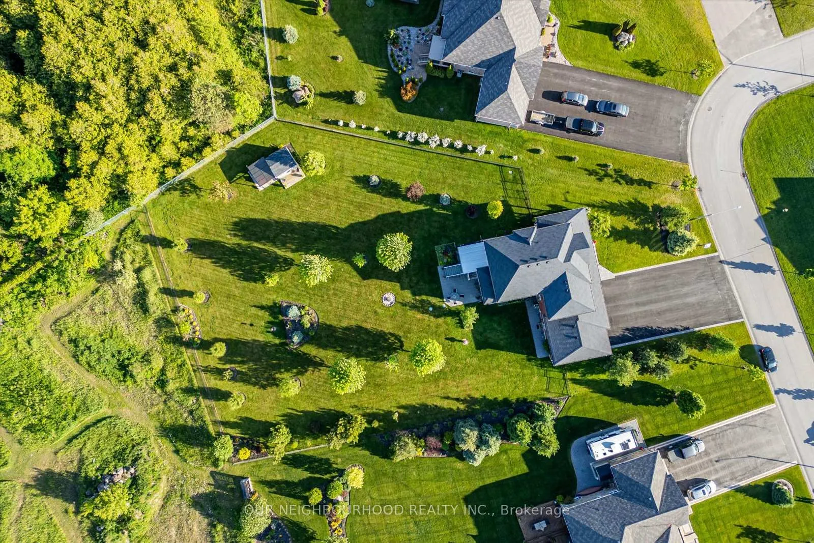 Photo 50 of 27 Charles Tilley Crescent, Clarington, Rural Clarington — HOMEH