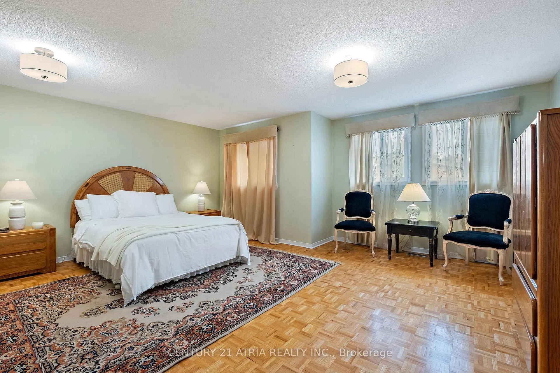 Photo 21 of 42 Fifefield Drive, Vaughan, Maple — HOMEH