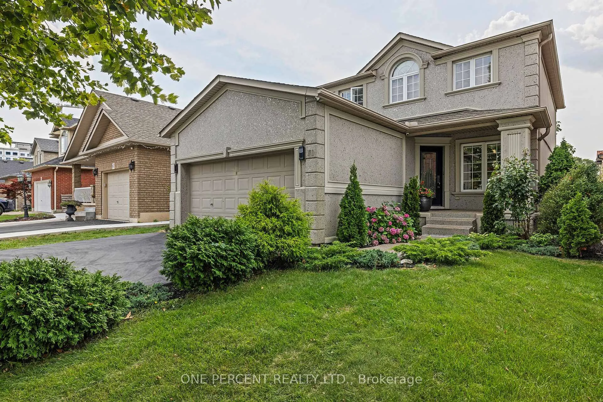 Photo 1 of 71 Stonepine Crescent, Hamilton, Kernighan — HOMEH