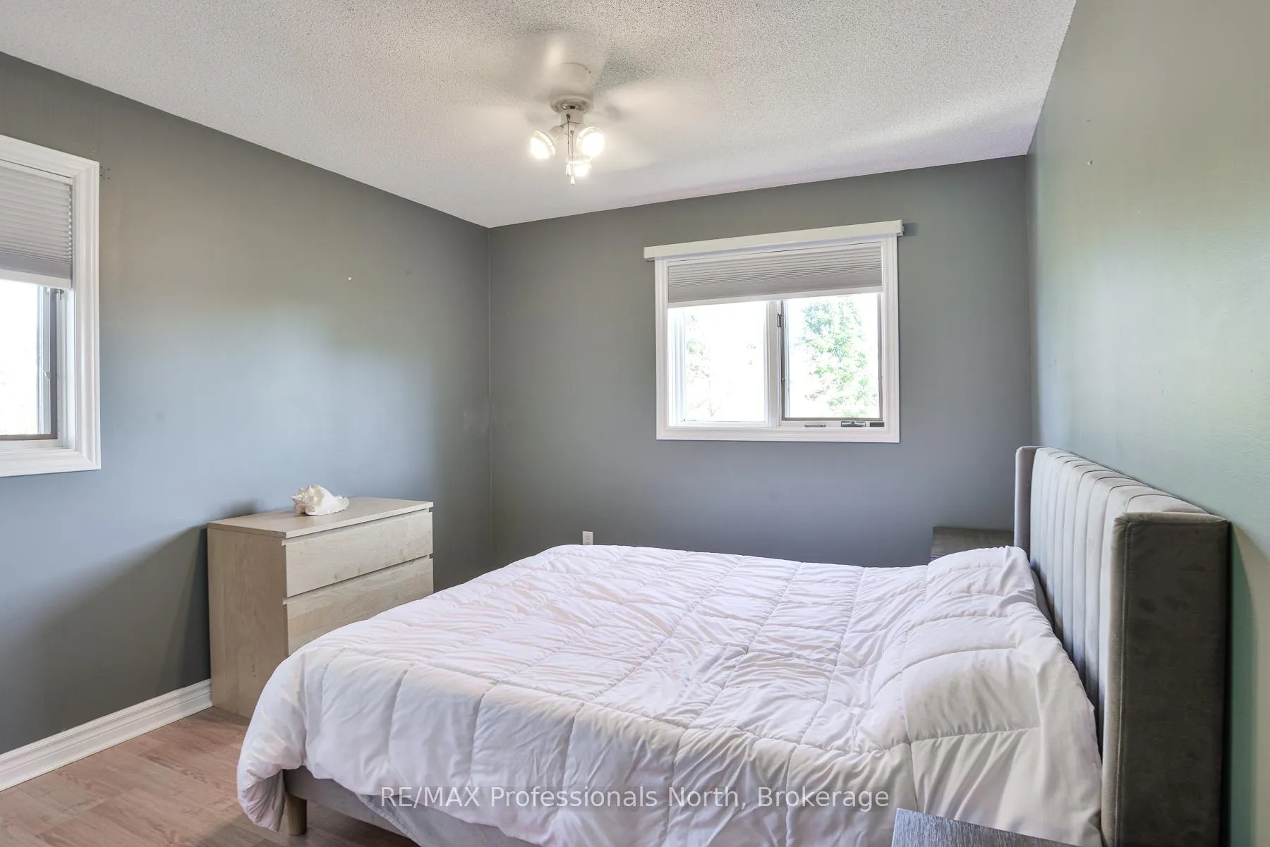 Photo 8 of 6 Lankin Avenue, Bracebridge, Monck (Bracebridge) — HOMEH