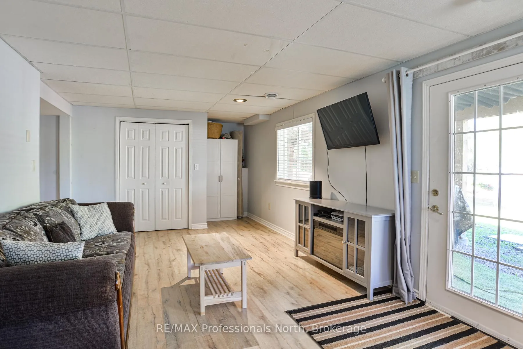 Photo 13 of 6 Lankin Avenue, Bracebridge, Monck (Bracebridge) — HOMEH