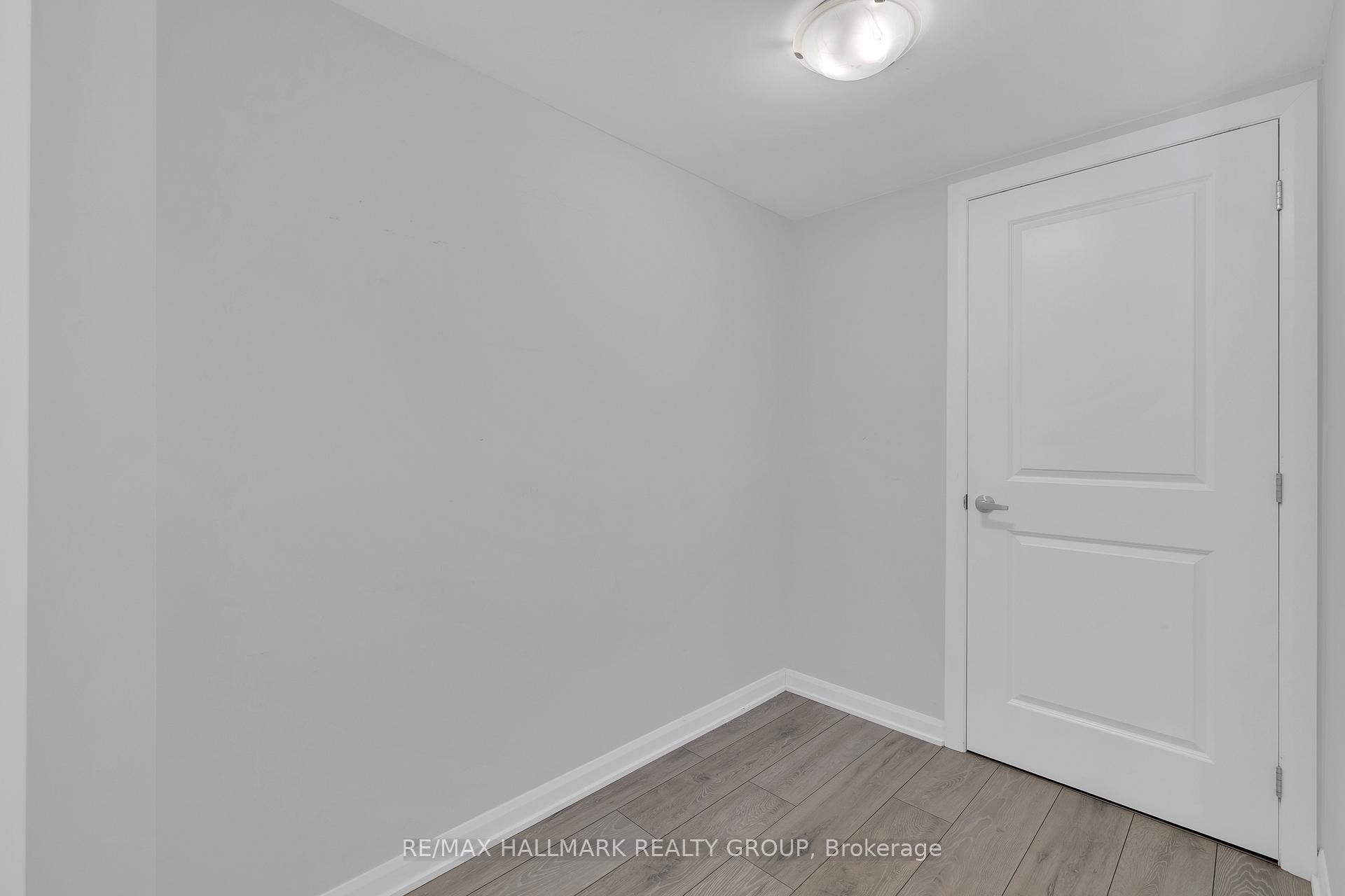 Photo 5 of 519 Galmoy Way, Ottawa, Barrhaven - Half Moon Bay — HOMEH