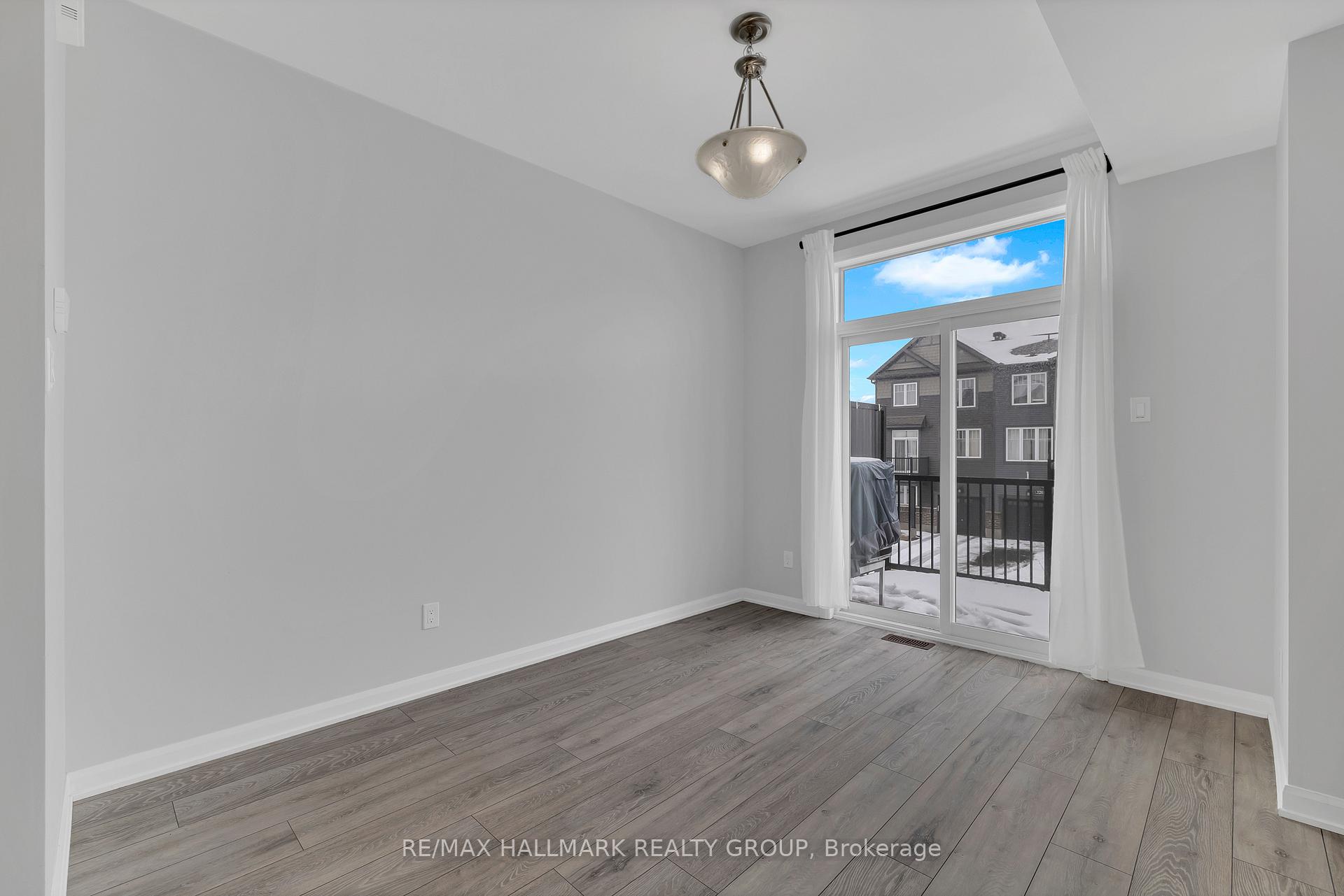 Photo 25 of 519 Galmoy Way, Ottawa, Barrhaven - Half Moon Bay — HOMEH