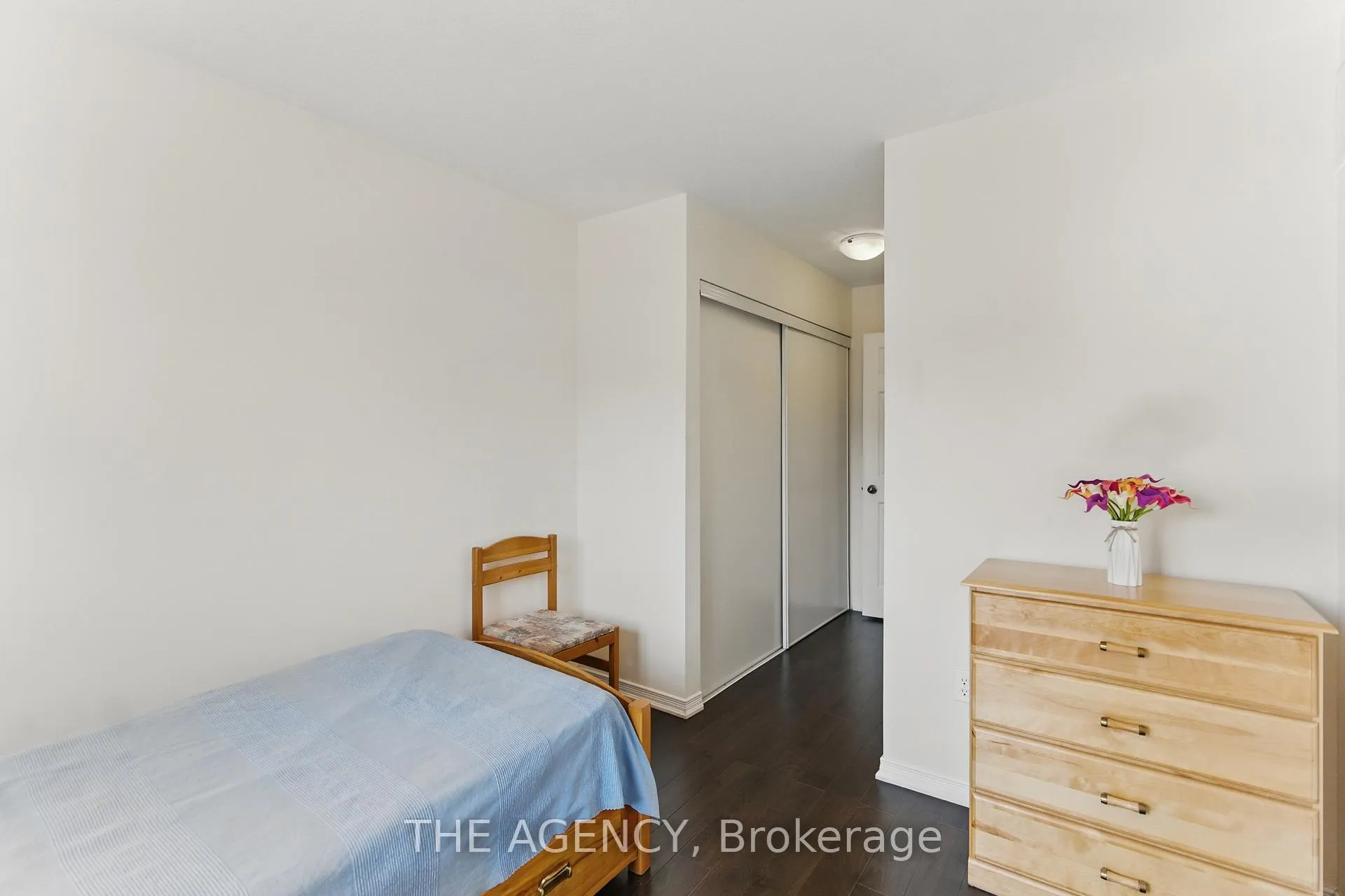 Photo 13 of 9 Lynch Crescent, Hamilton, Binbrook — HOMEH