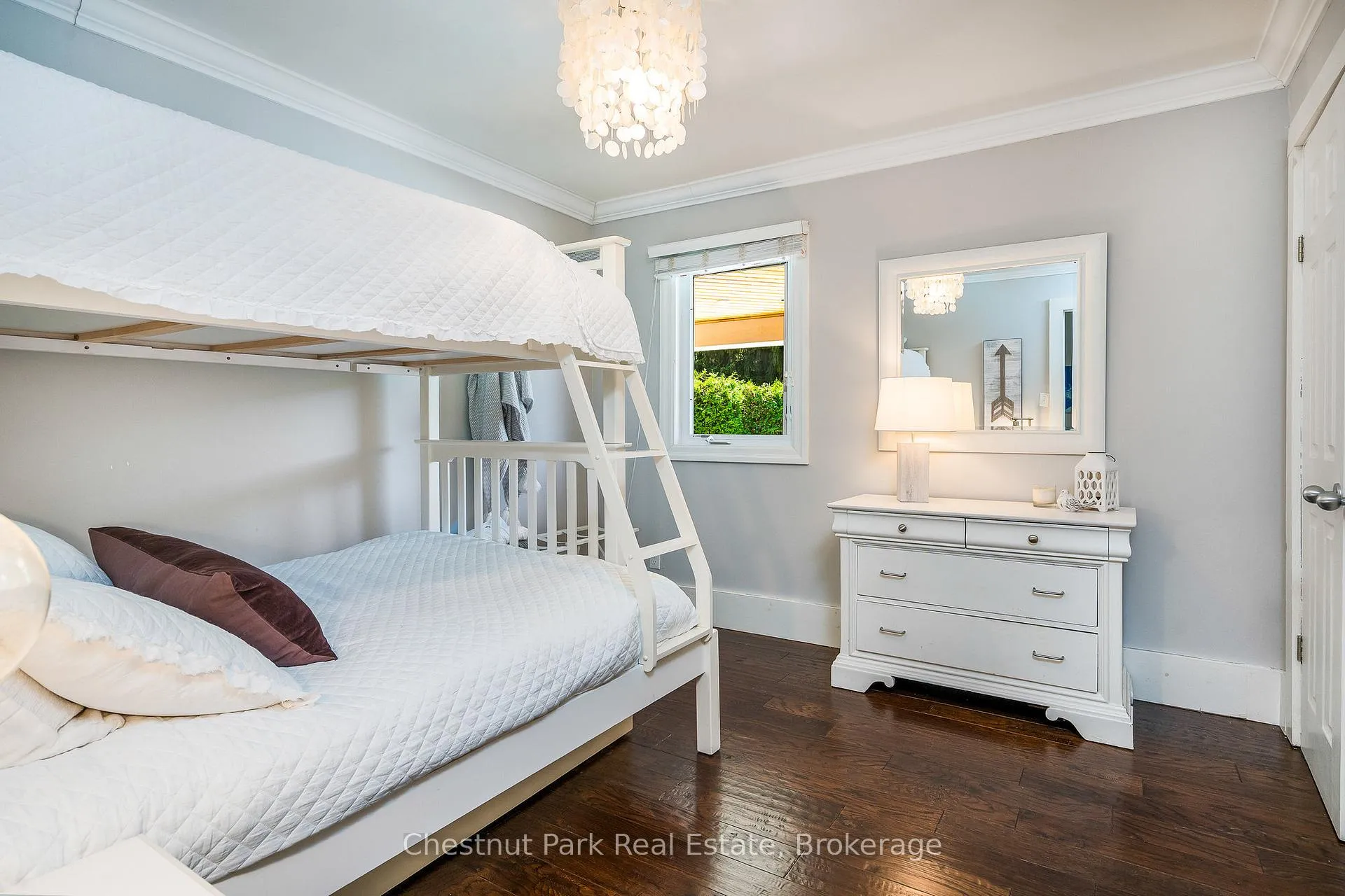 Photo 14 of 133 Carmichael Crescent, Blue Mountains — HOMEH