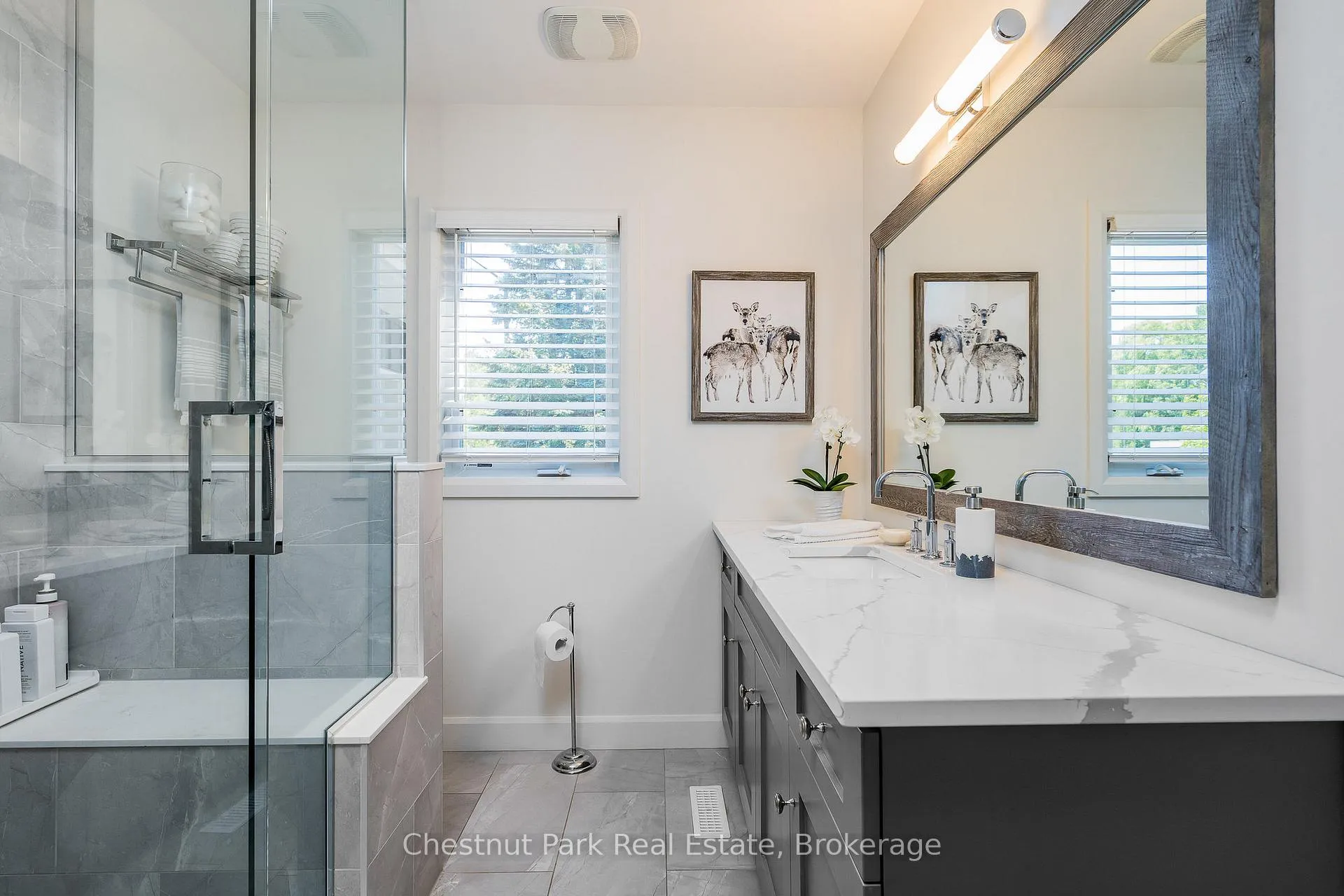 Photo 16 of 133 Carmichael Crescent, Blue Mountains — HOMEH