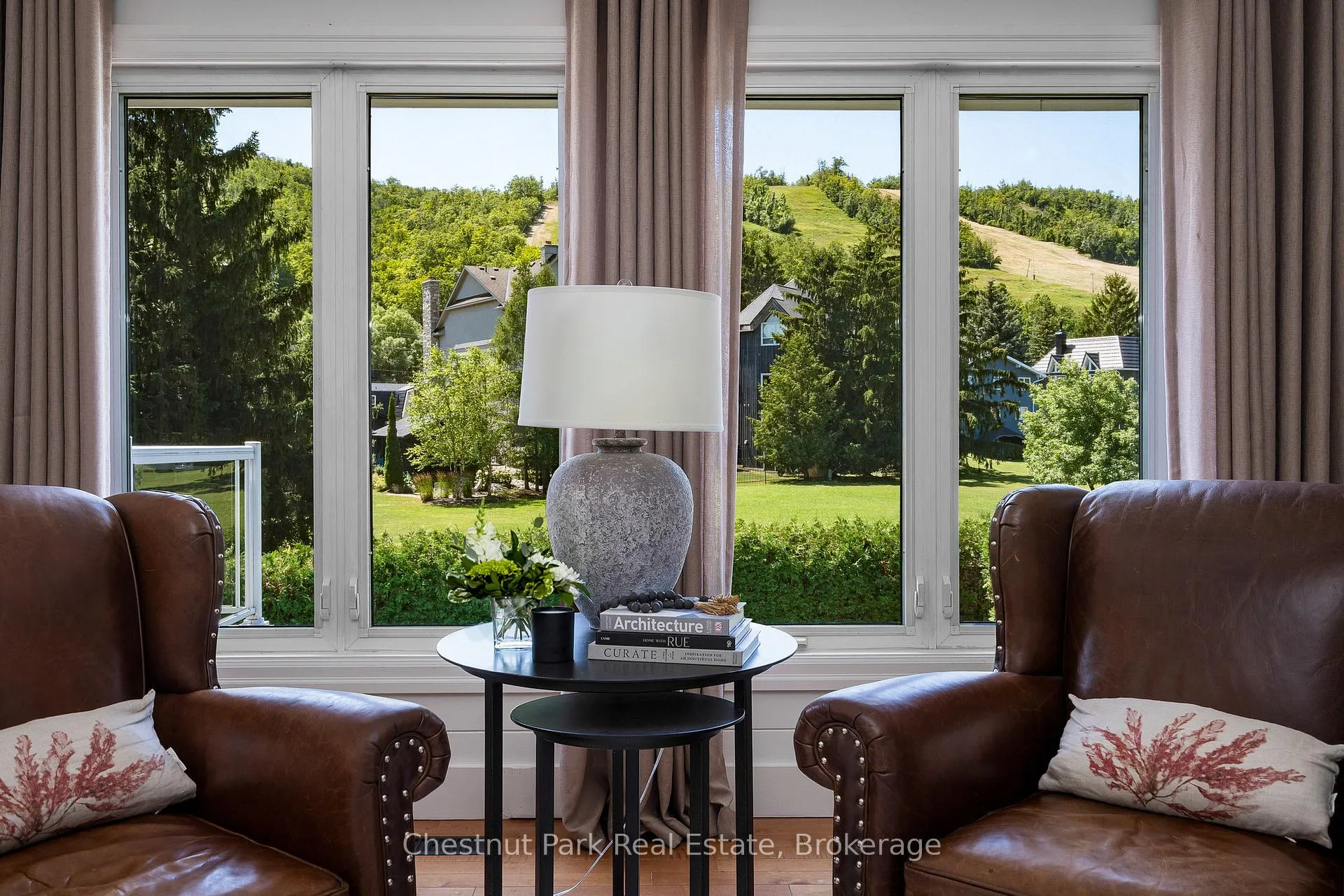 Photo 31 of 133 Carmichael Crescent, Blue Mountains — HOMEH