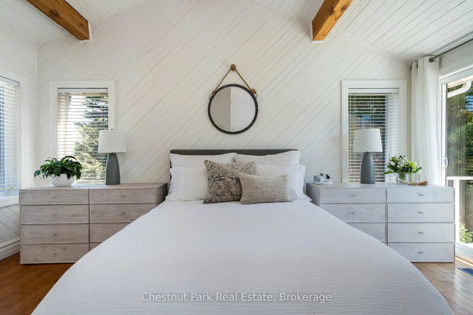Photo 40 of 133 Carmichael Crescent, Blue Mountains — HOMEH