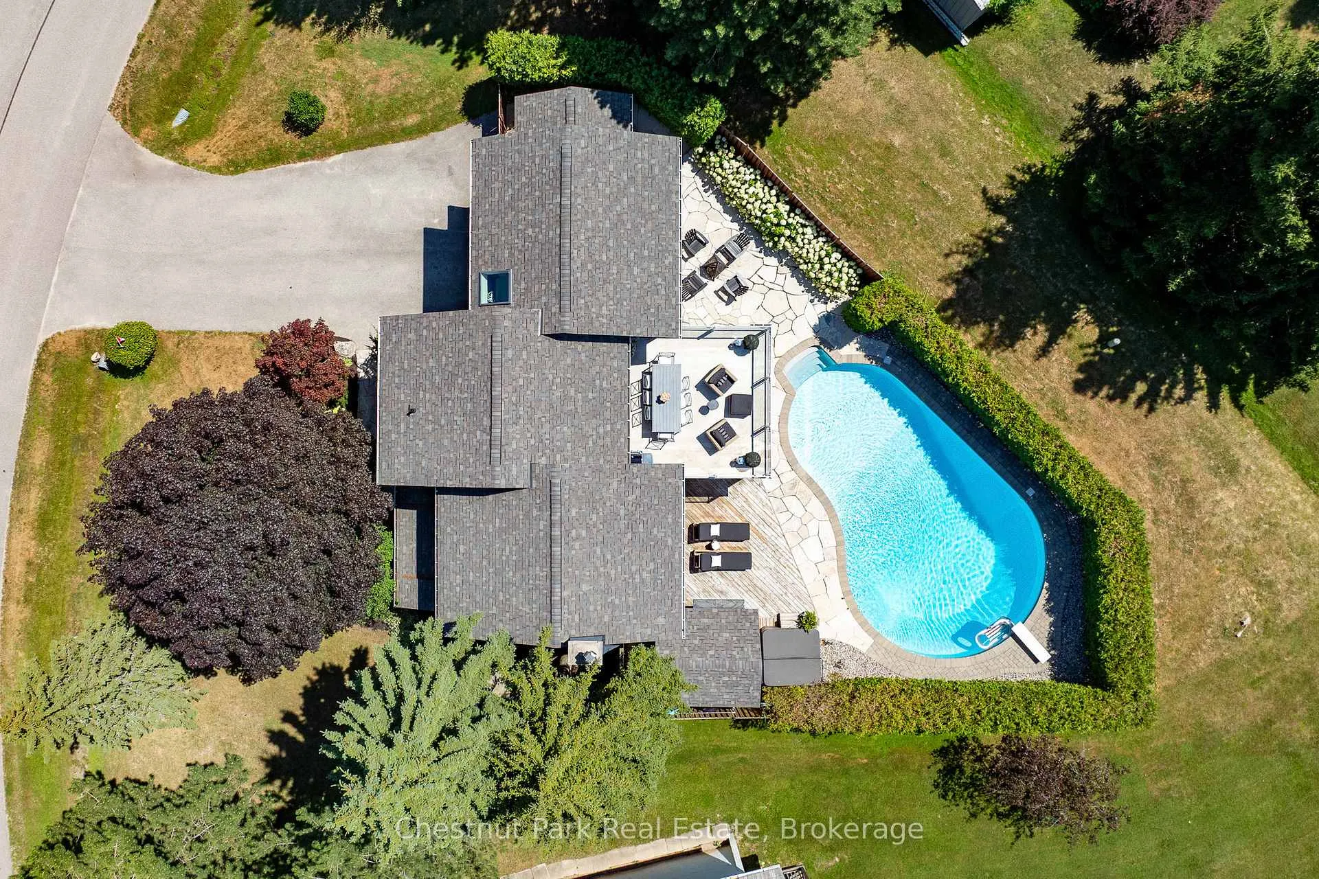 Photo 49 of 133 Carmichael Crescent, Blue Mountains — HOMEH