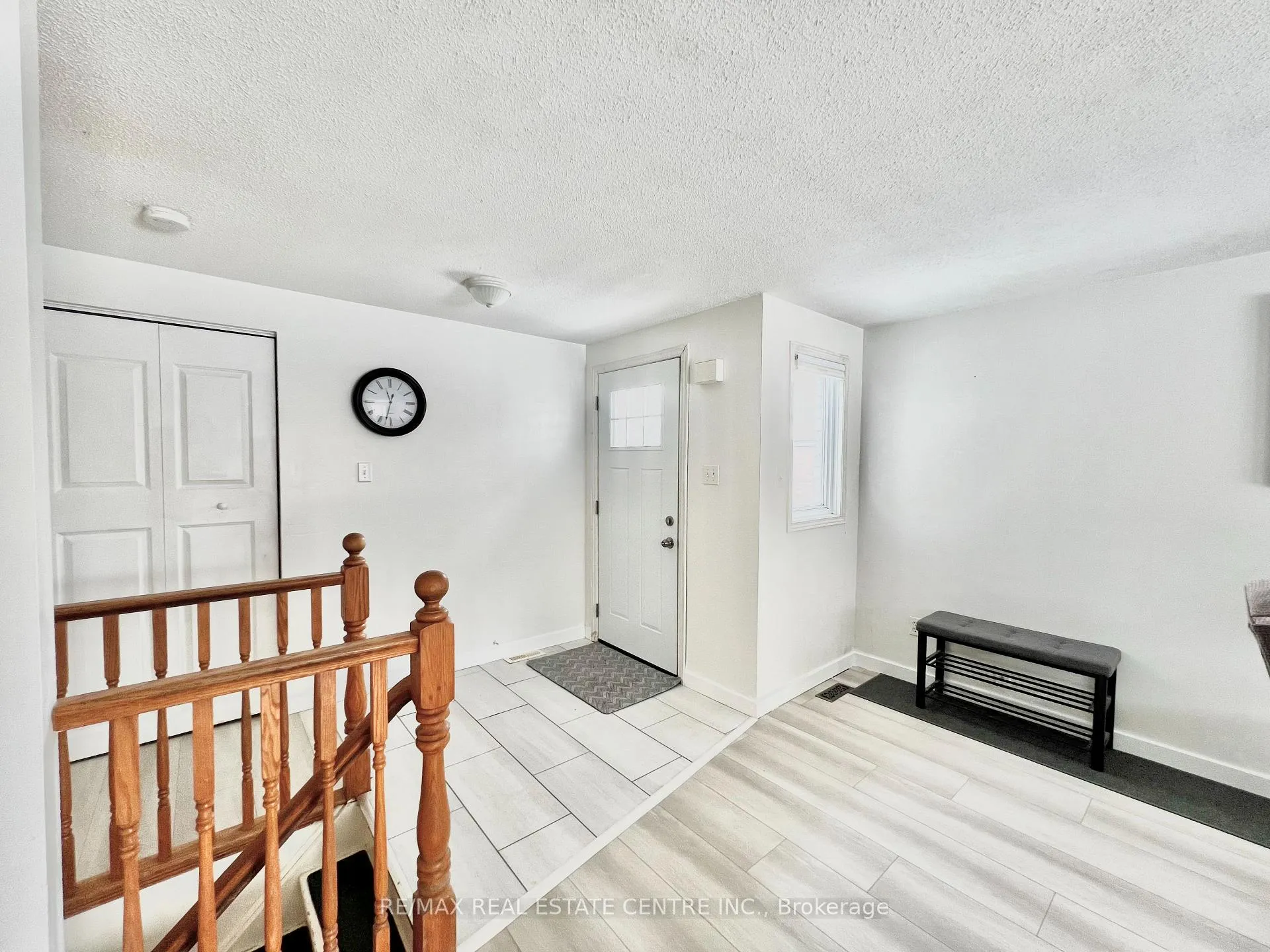 Photo 4 of 616 Canfield Place, Shelburne — HOMEH