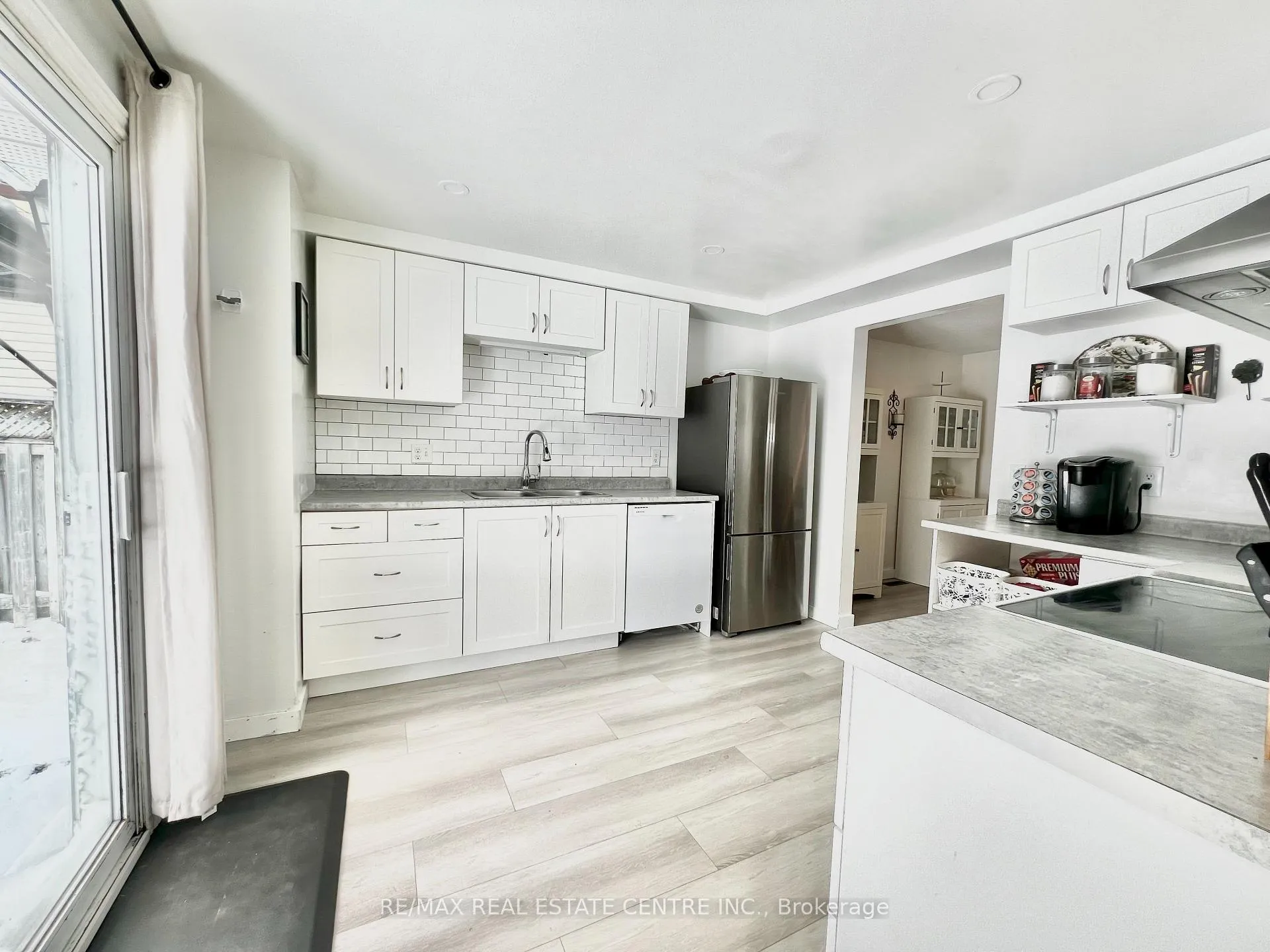 Photo 13 of 616 Canfield Place, Shelburne — HOMEH