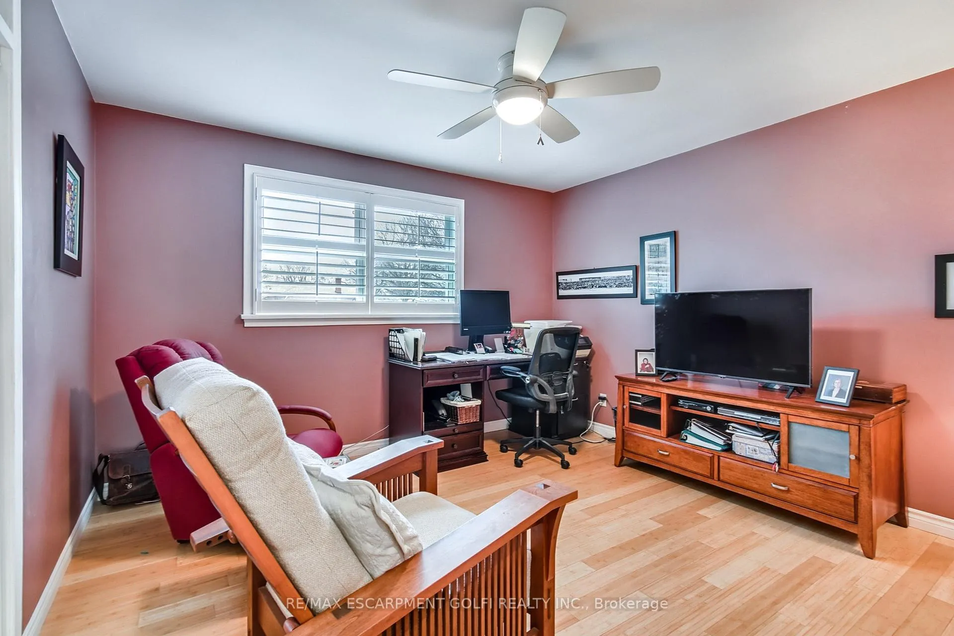 Photo 24 of 57 Richelieu Drive, St. Catharines, Vine/Linwell — HOMEH