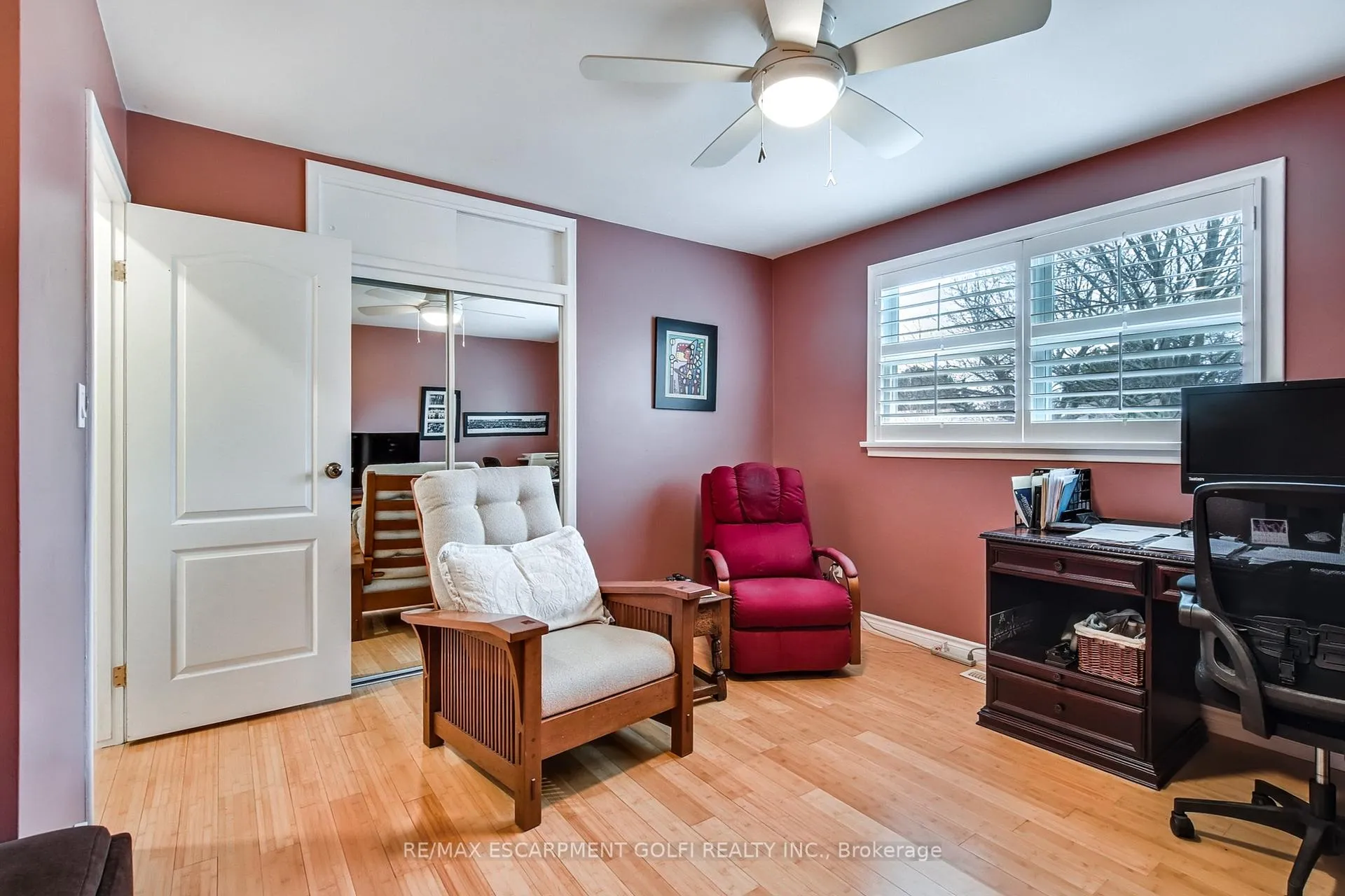 Photo 25 of 57 Richelieu Drive, St. Catharines, Vine/Linwell — HOMEH