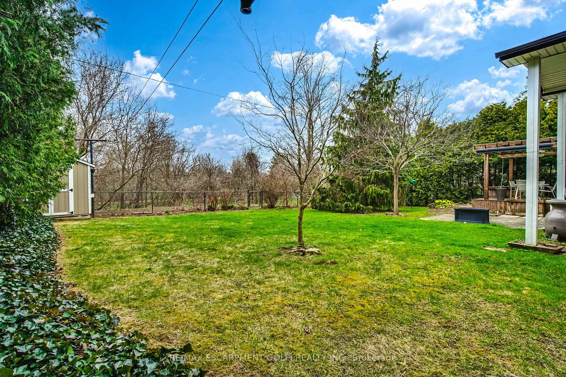 Photo 38 of 57 Richelieu Drive, St. Catharines, Vine/Linwell — HOMEH