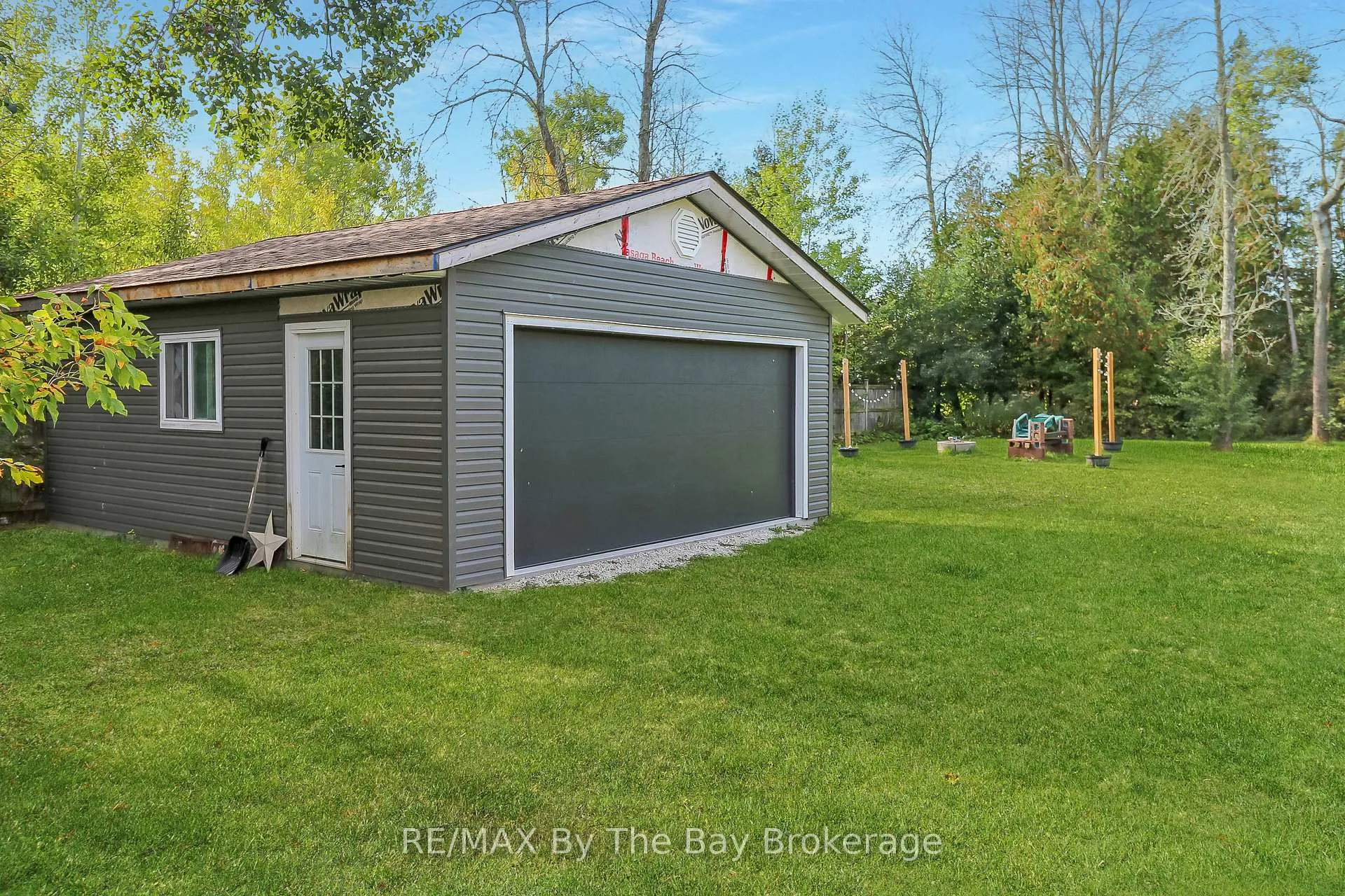 Photo 6 of 67 Constance Boulevard, Wasaga Beach — HOMEH