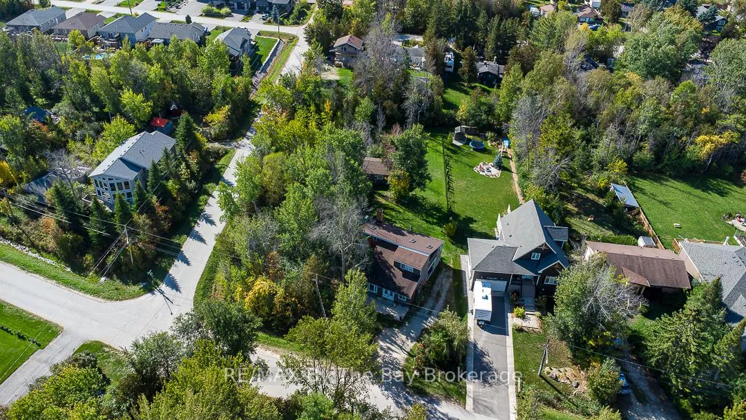 Photo 17 of 67 Constance Boulevard, Wasaga Beach — HOMEH
