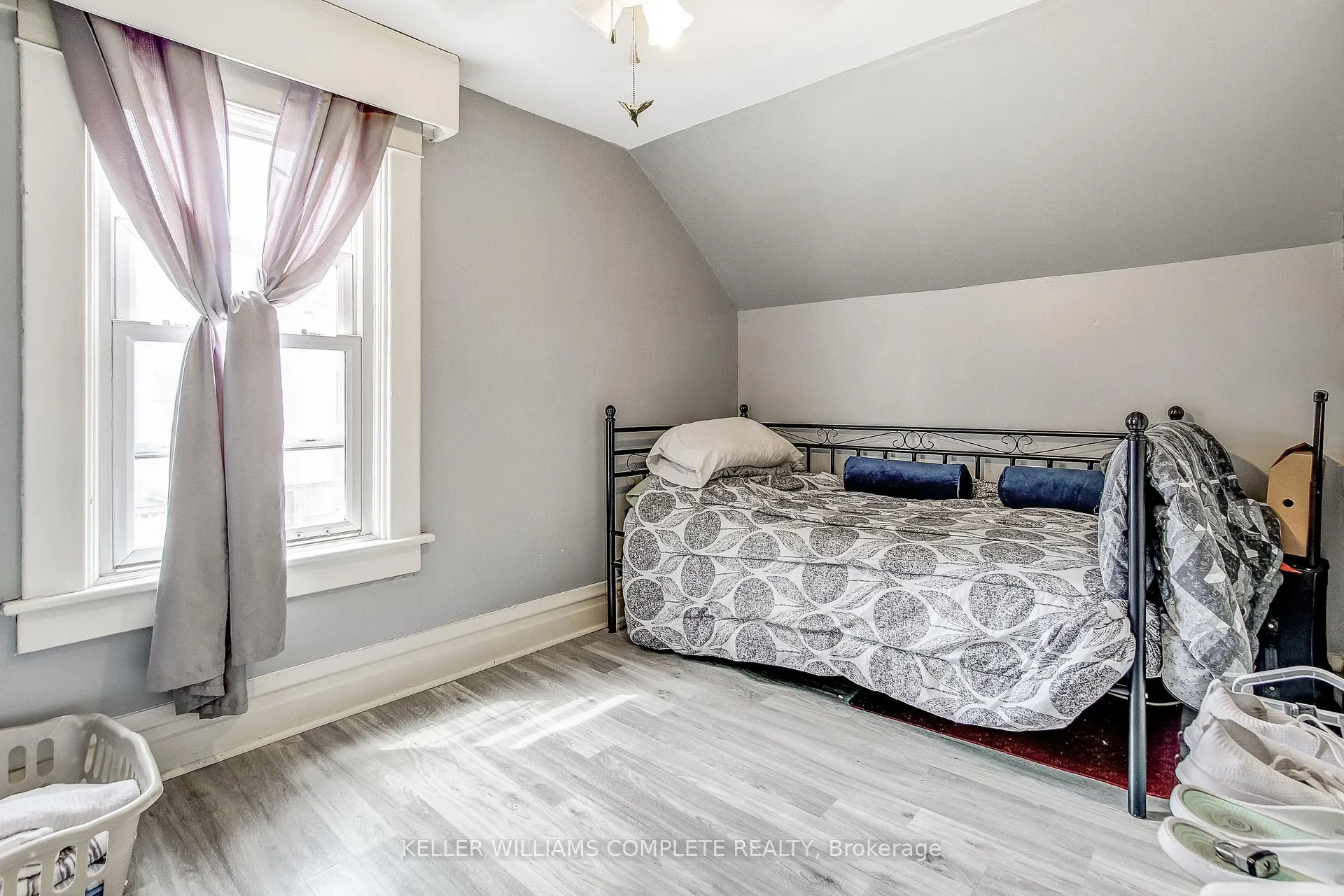 Photo 12 of 4634 Armory Street, Niagara Falls, Cherrywood — HOMEH