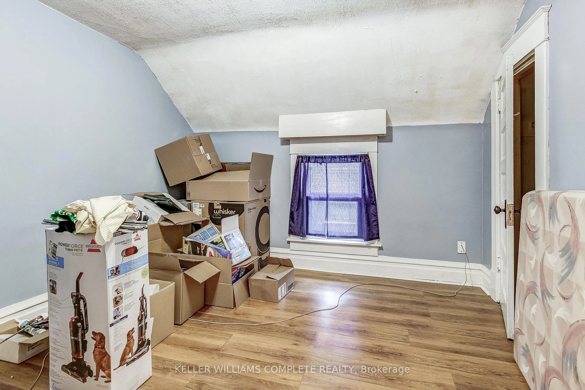 Photo 13 of 4634 Armory Street, Niagara Falls, Cherrywood — HOMEH