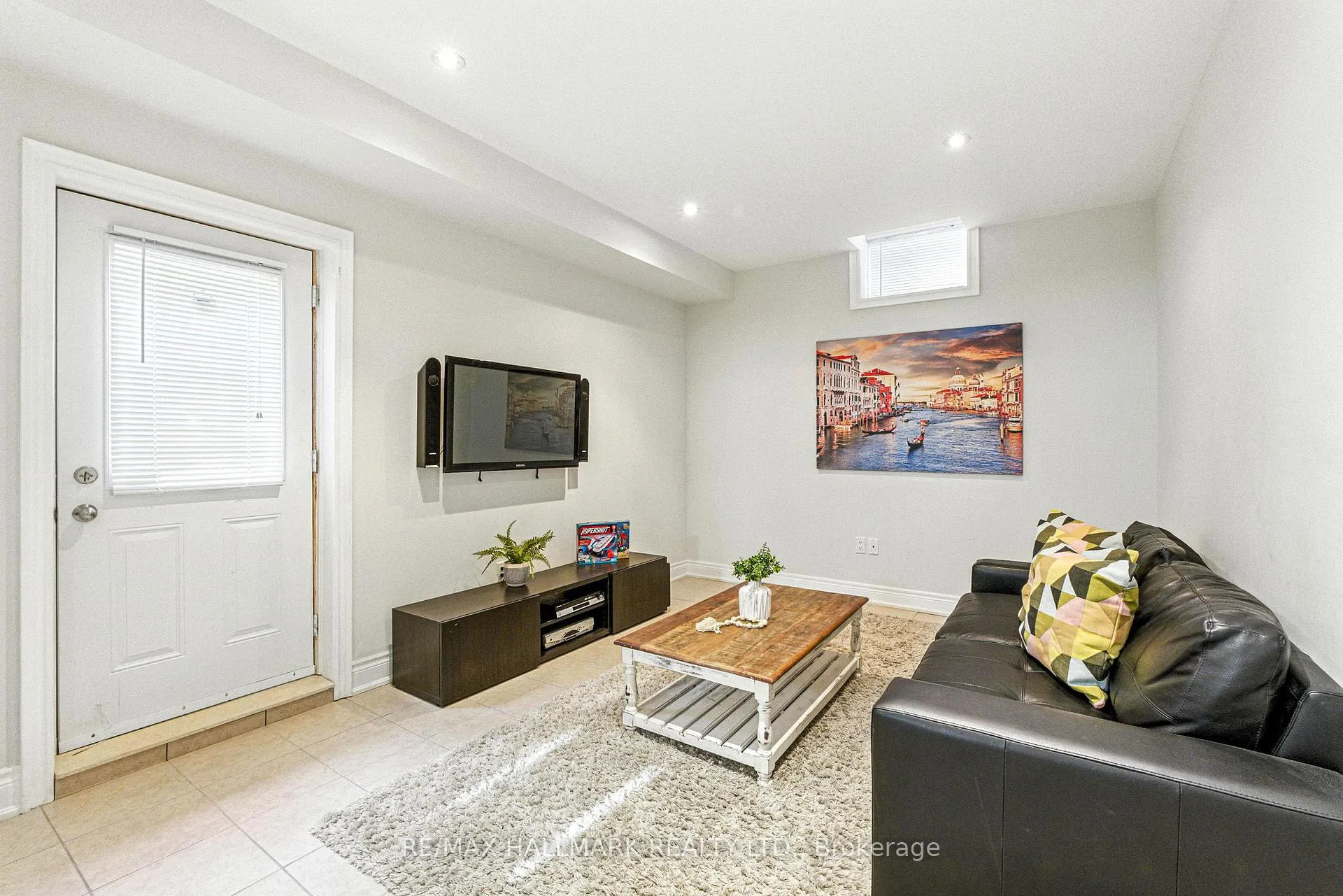 Photo 38 of 2 Noce Way, Vaughan, Vellore Village — HOMEH