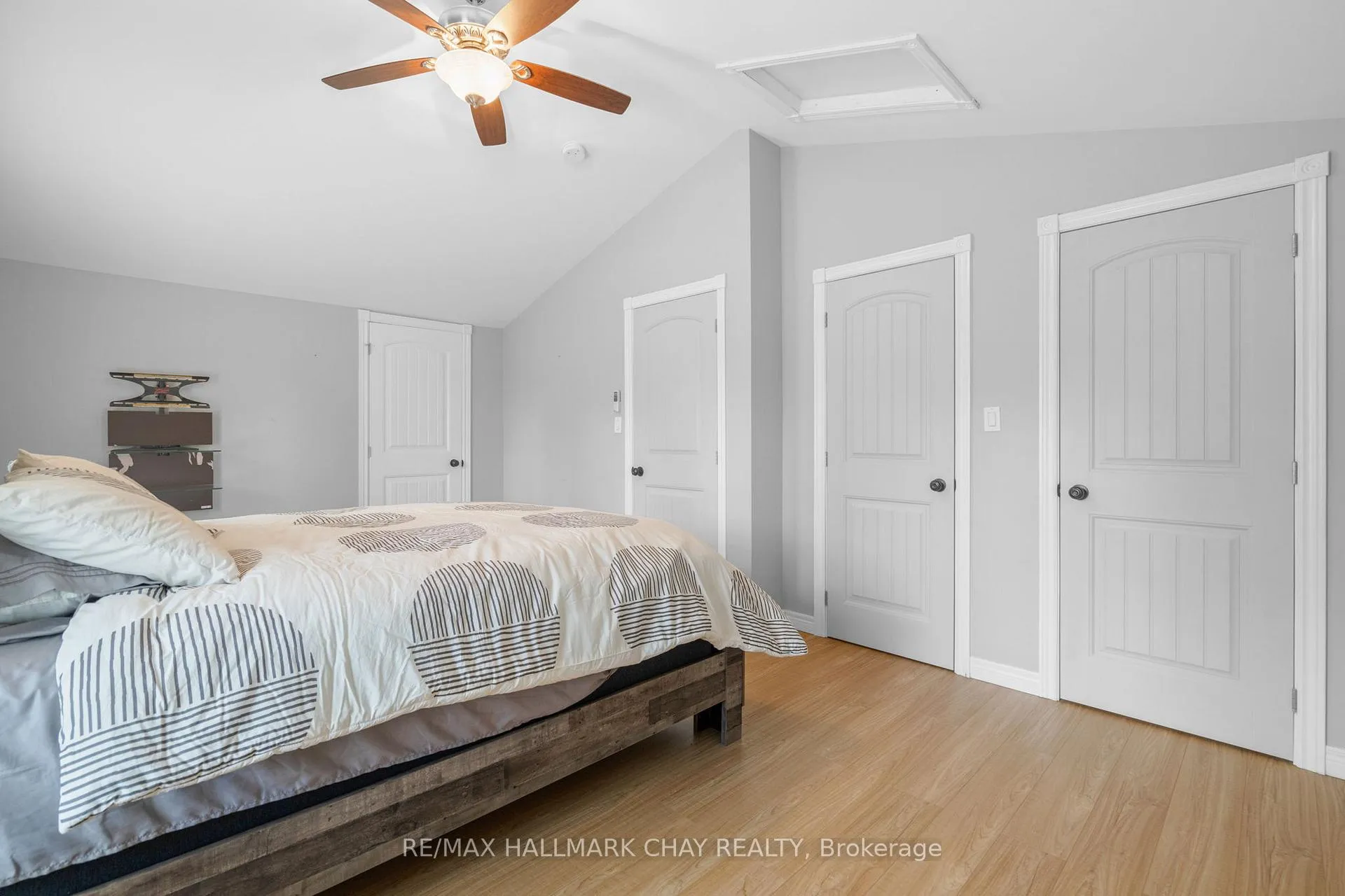 Photo 16 of 45 Wakunda Crescent, Tiny, Rural Tiny — HOMEH