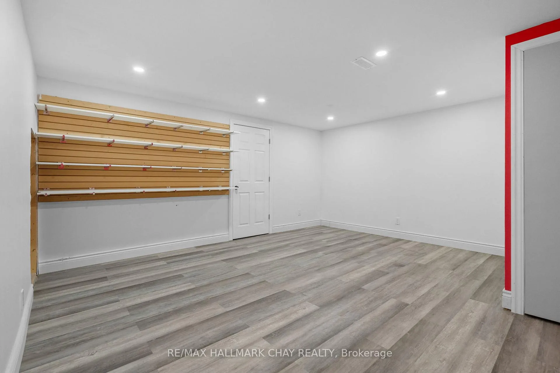 Photo 19 of 45 Wakunda Crescent, Tiny, Rural Tiny — HOMEH