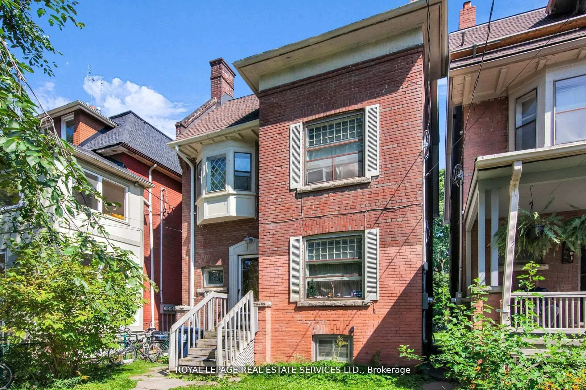 Photo 2 of 577 Huron Street, Toronto, The Annex — HOMEH