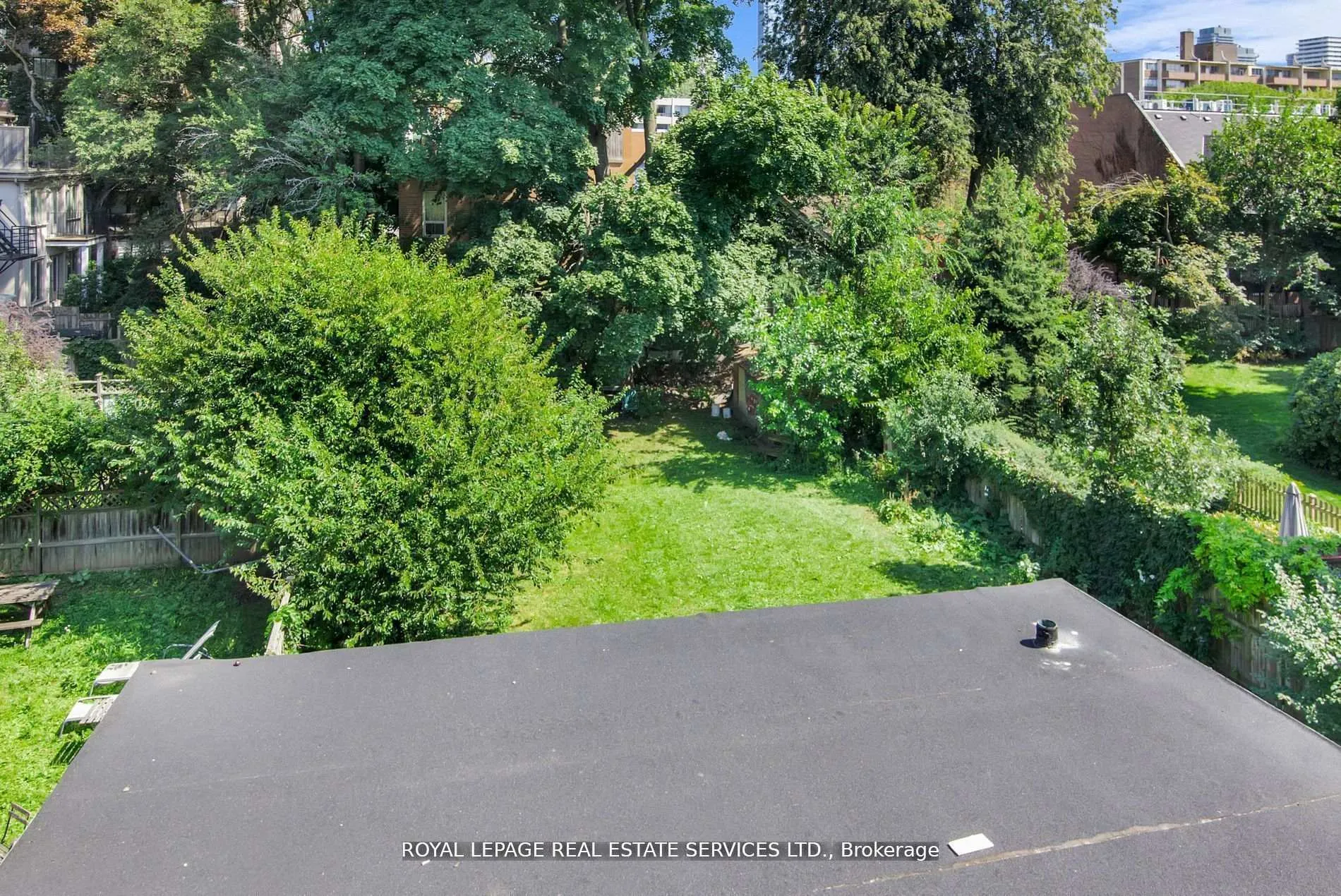 Photo 7 of 577 Huron Street, Toronto, The Annex — HOMEH
