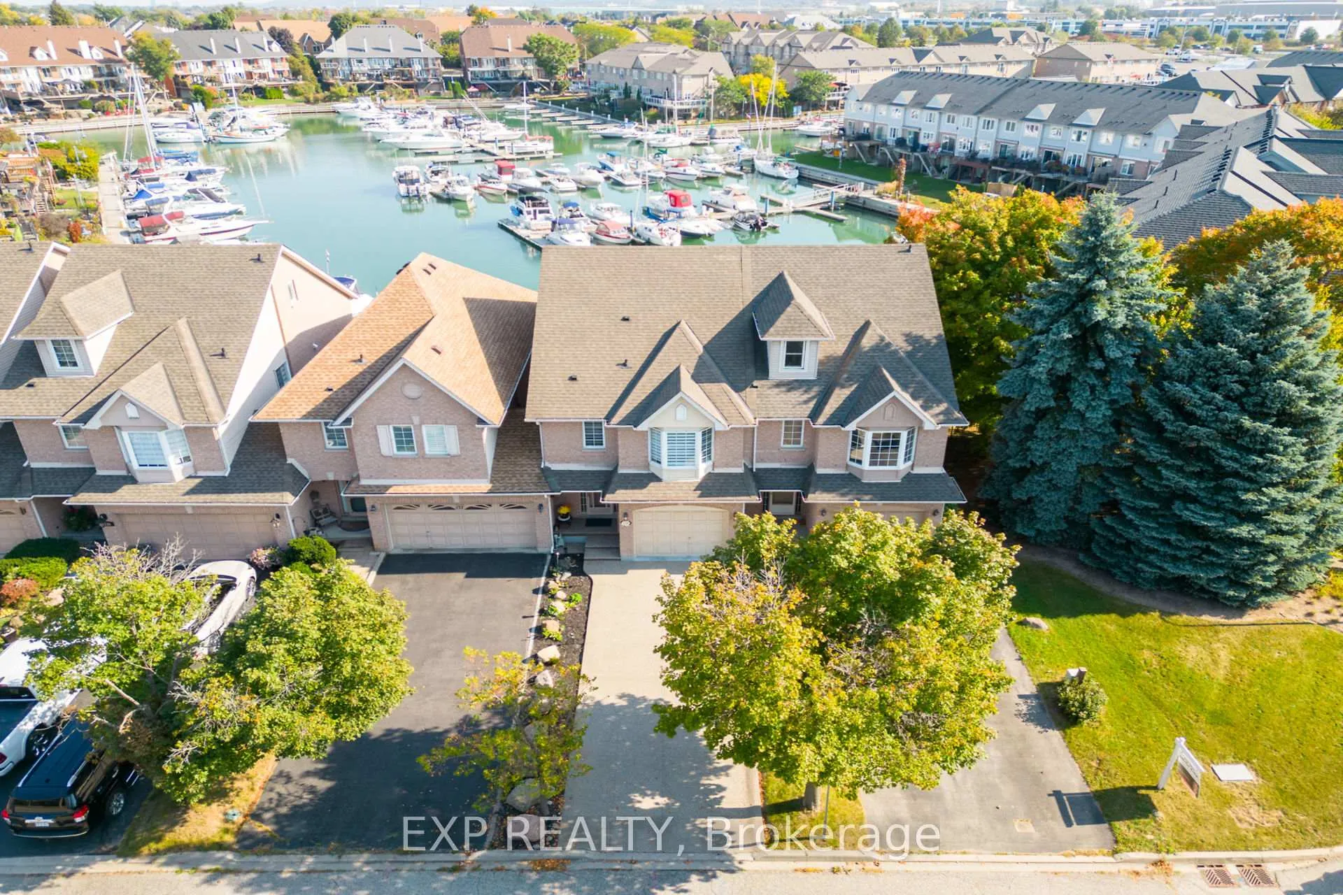Front of 139 Edgewater Drive