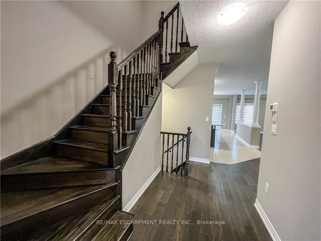 Photo 7 of 88 Rockledge Drive, Hamilton, Stoney Creek — HOMEH