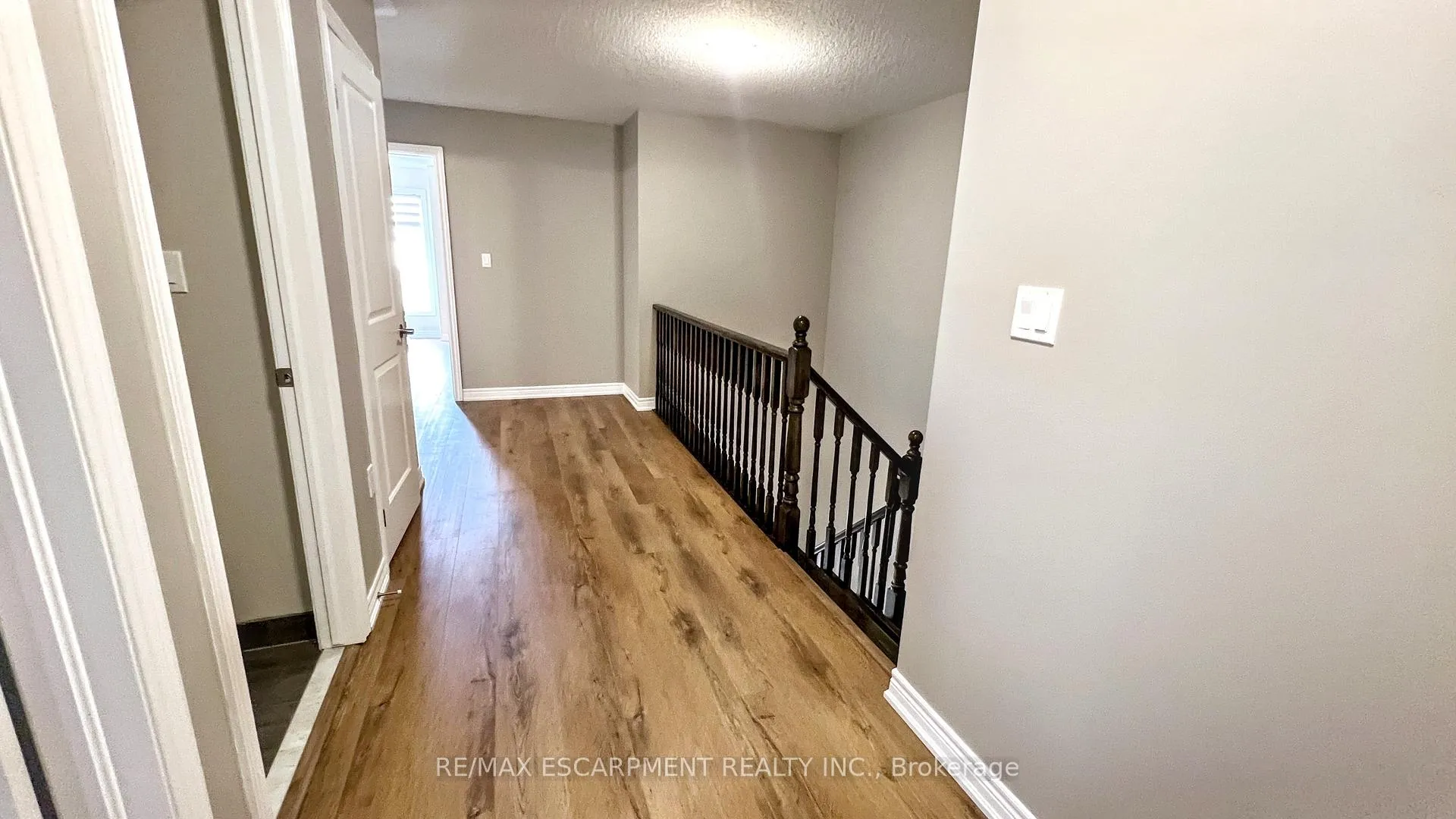 Photo 20 of 88 Rockledge Drive, Hamilton, Stoney Creek — HOMEH