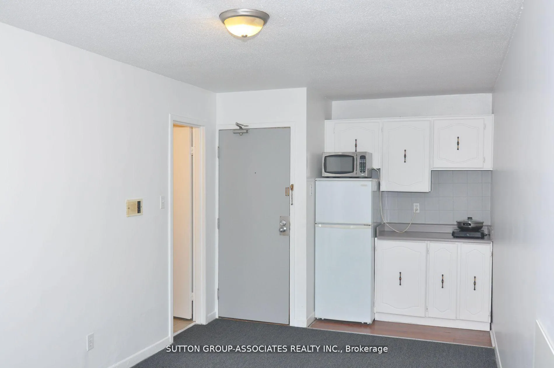 Photo 5 of Unit 202, 52 Metcalfe Street, Toronto, Cabbagetown-South St. James Town — HOMEH