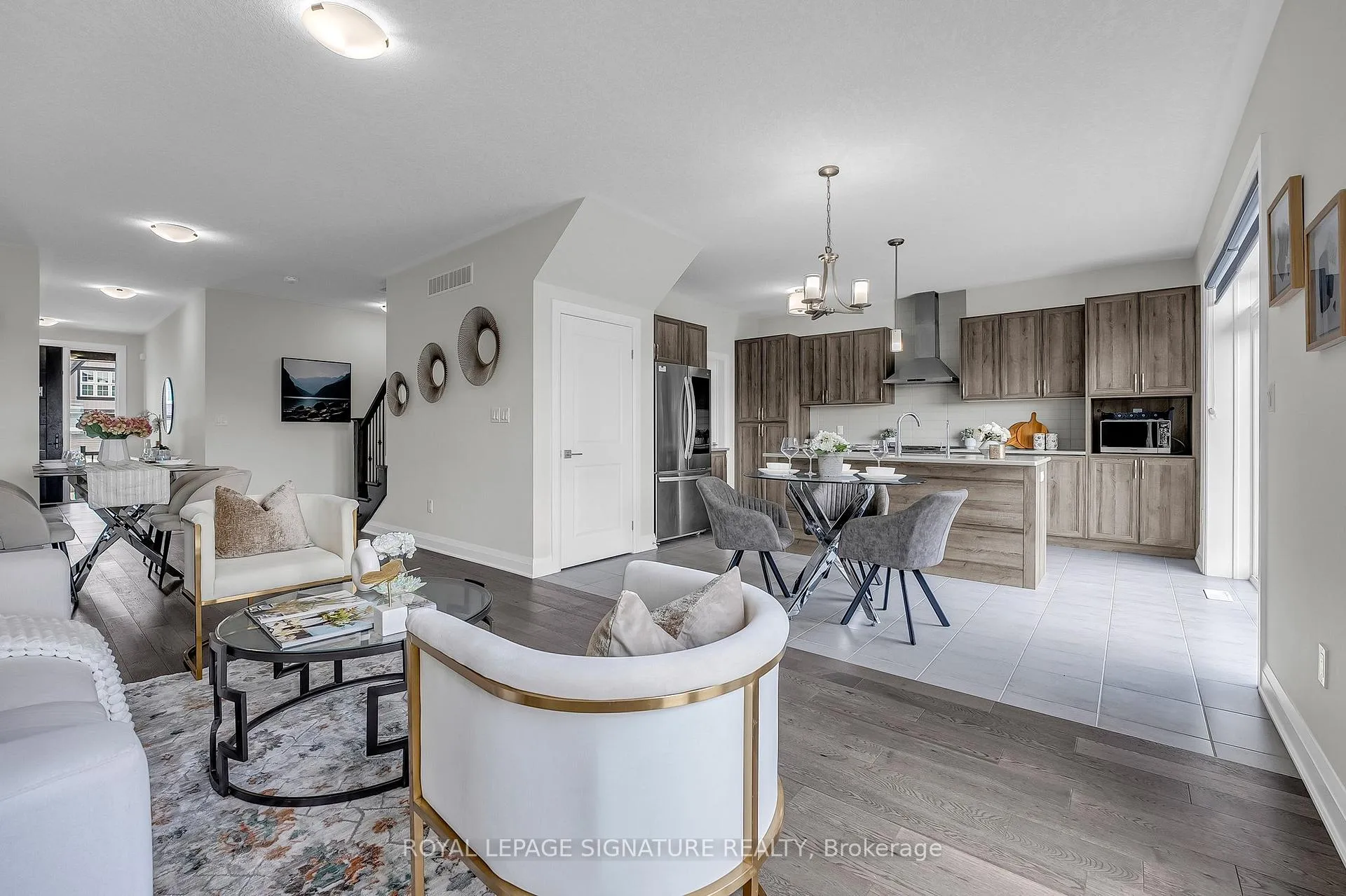 Photo 9 of 7 Carina Street E, Kitchener — HOMEH